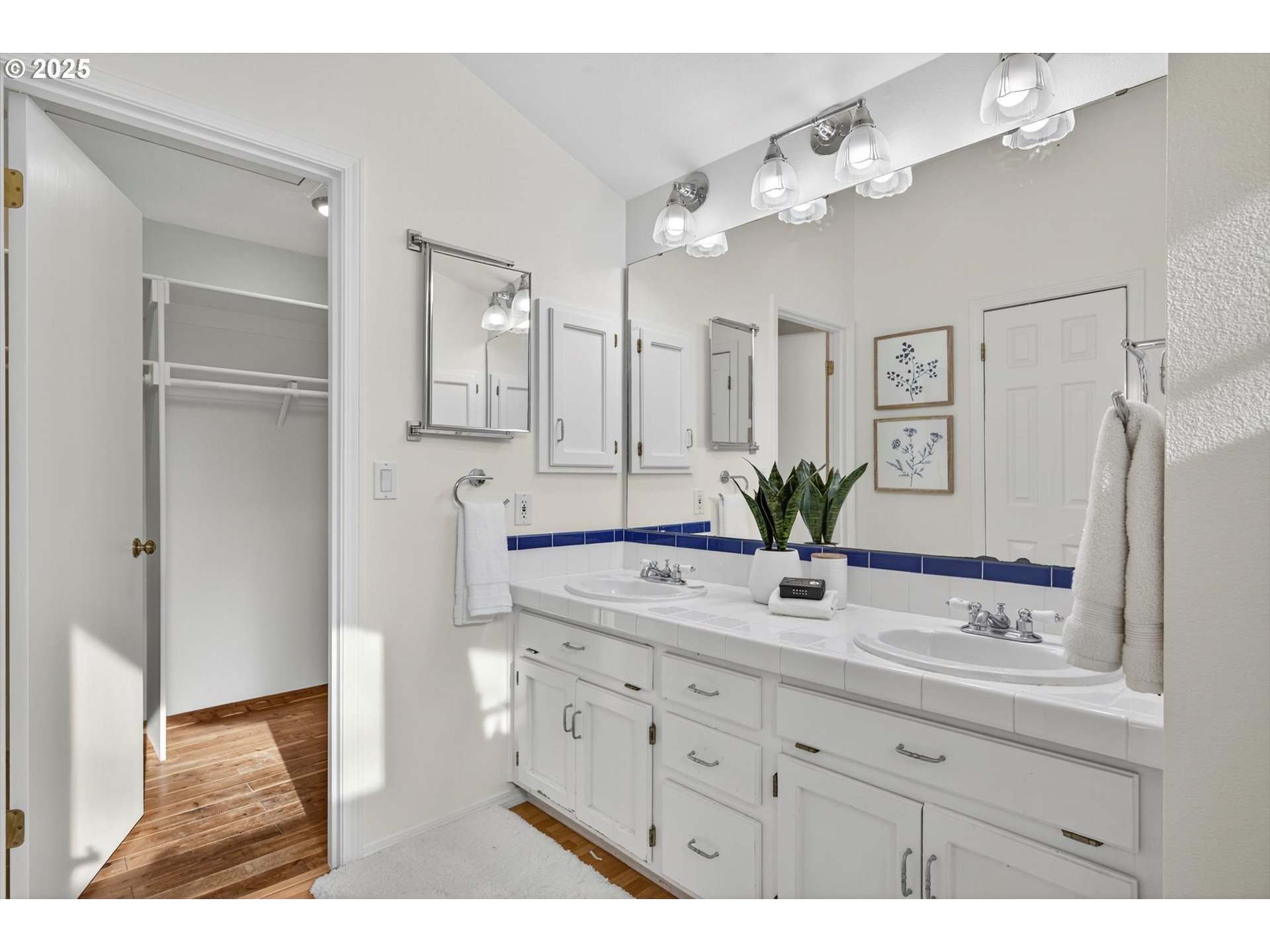 17290 NW MEADOW GRASS DR