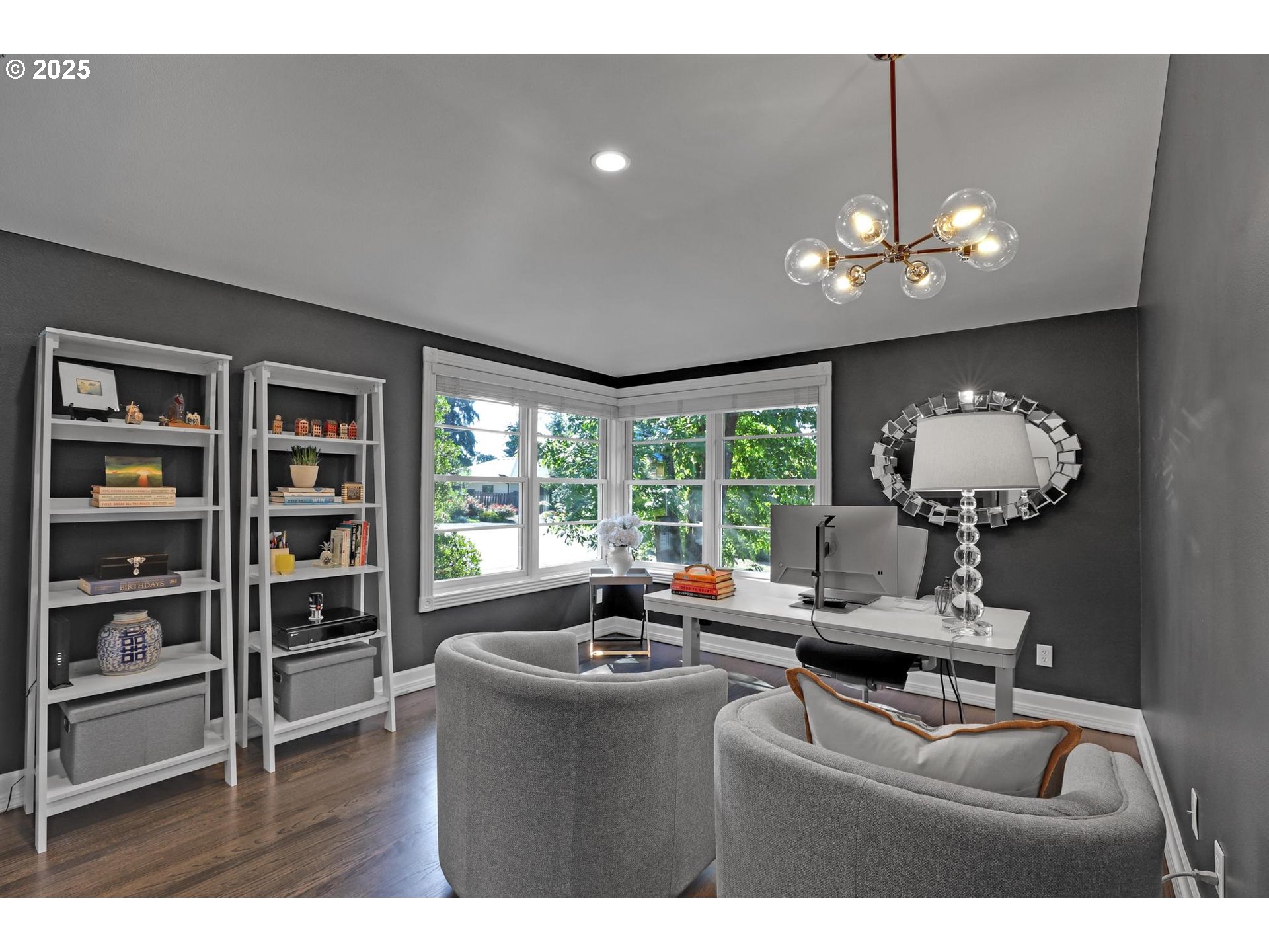 8725 SW WHITE PINE LN