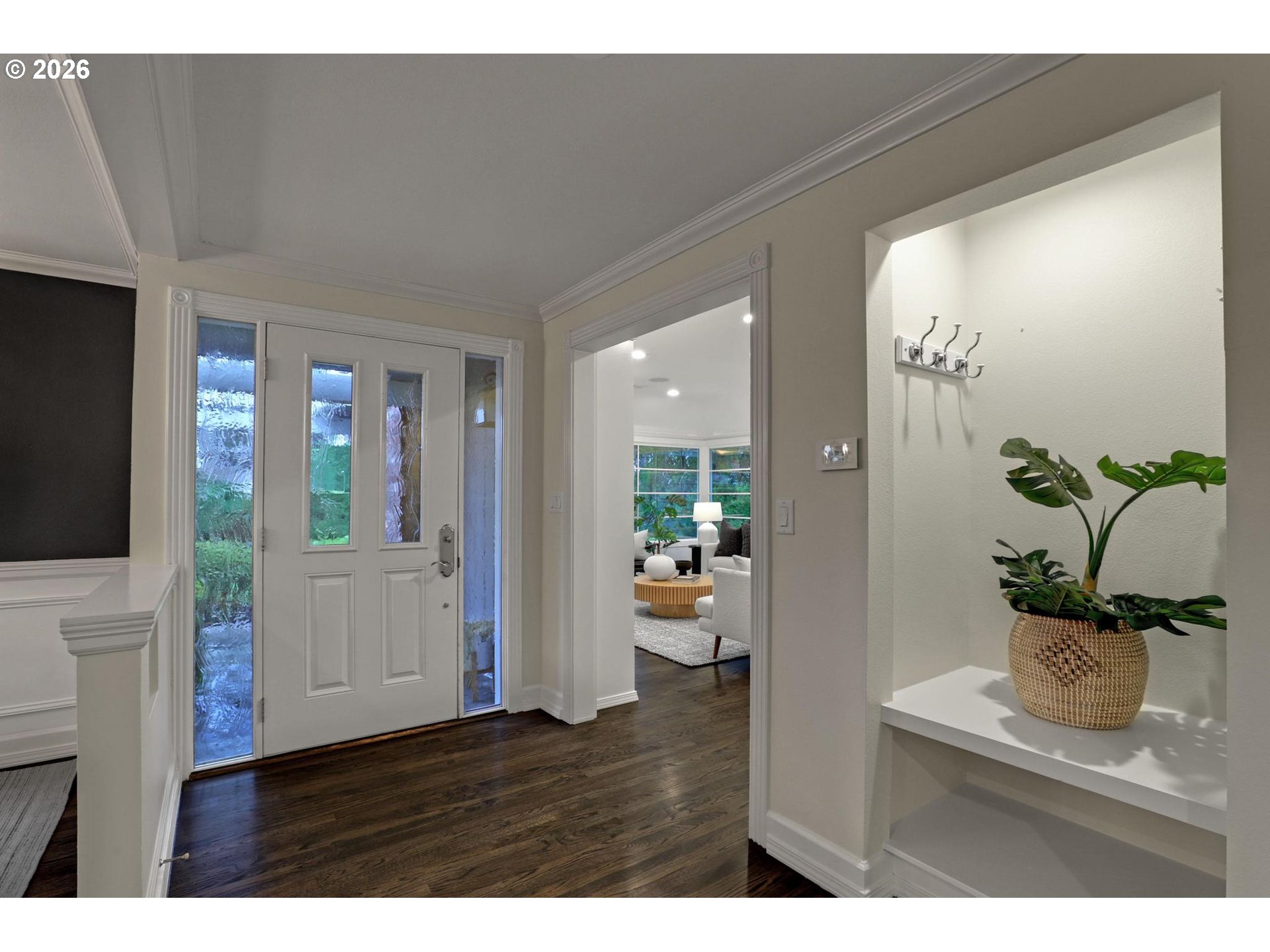 8725 SW WHITE PINE LN