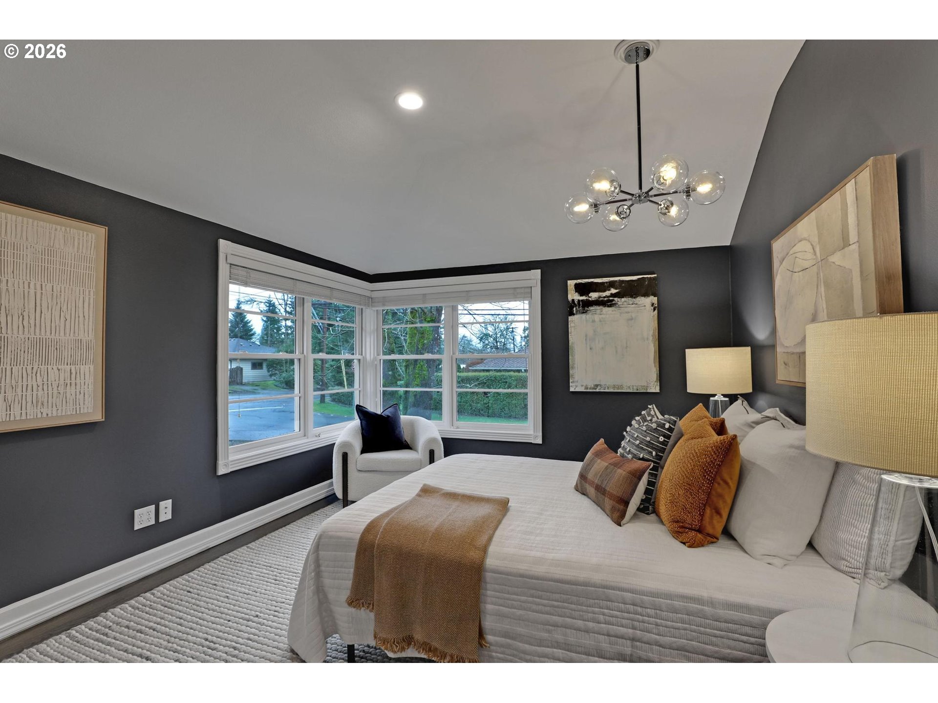 8725 SW WHITE PINE LN