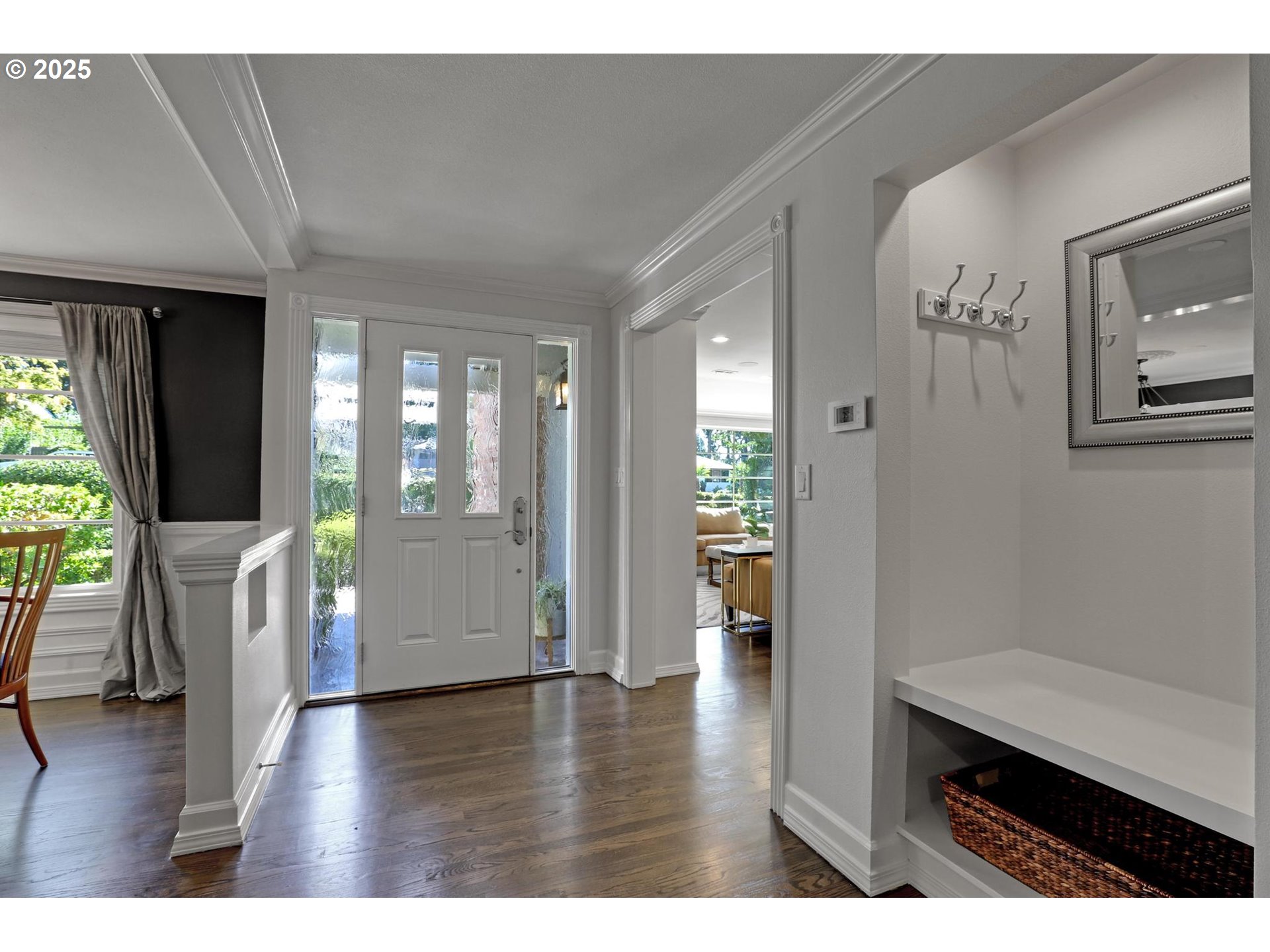 8725 SW WHITE PINE LN