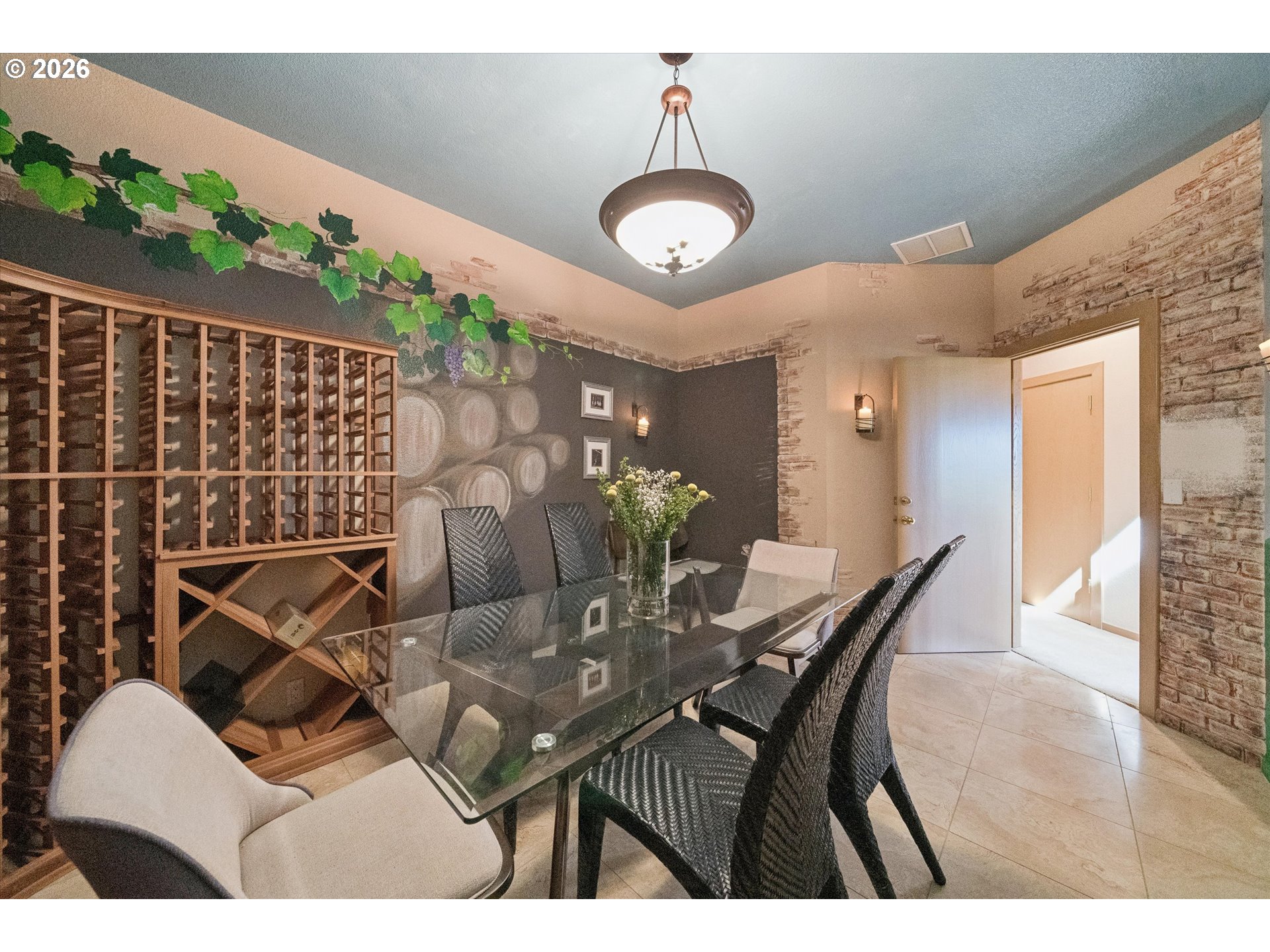 24400 SW VALLEY VIEW RD