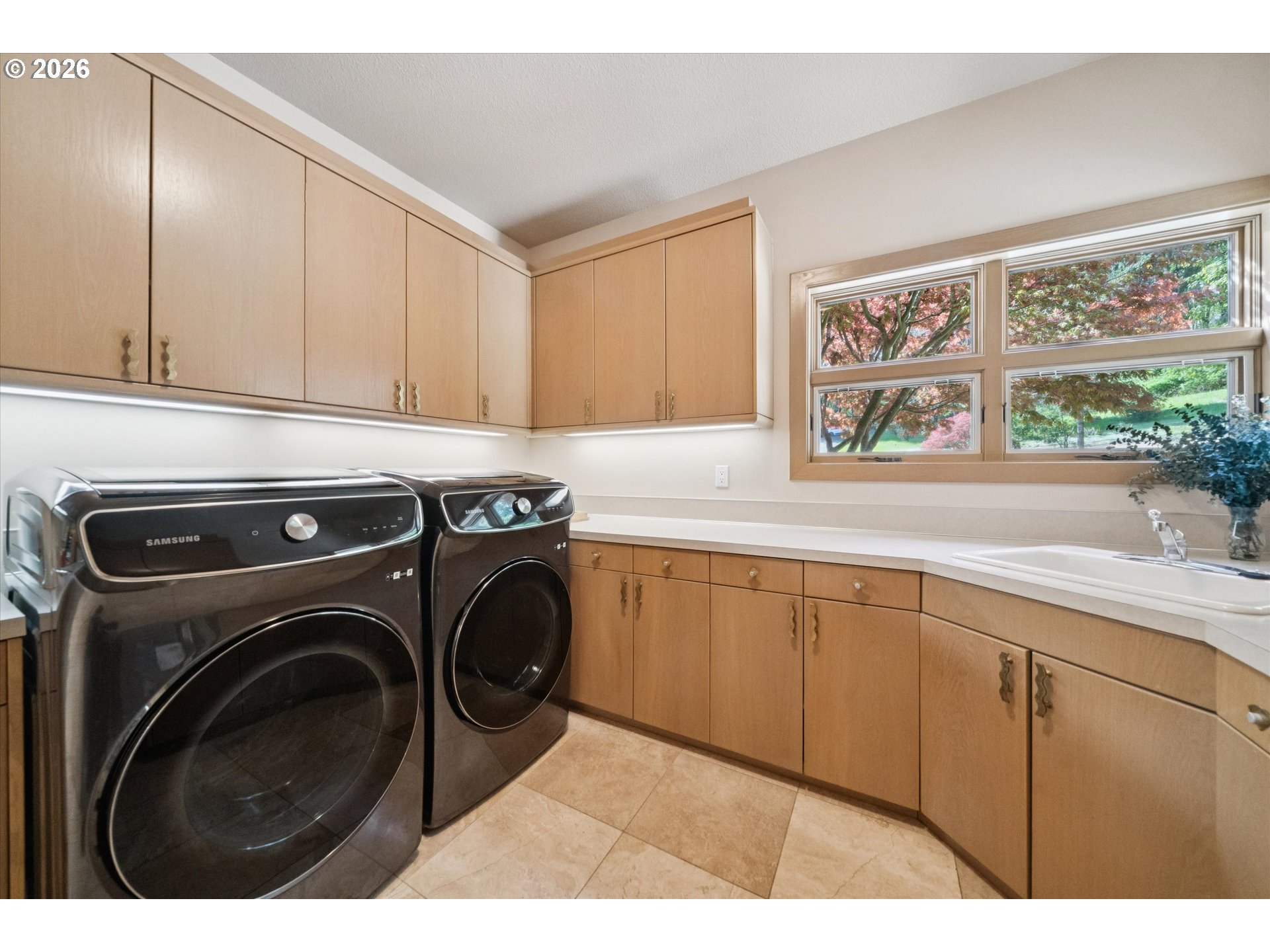 24400 SW VALLEY VIEW RD