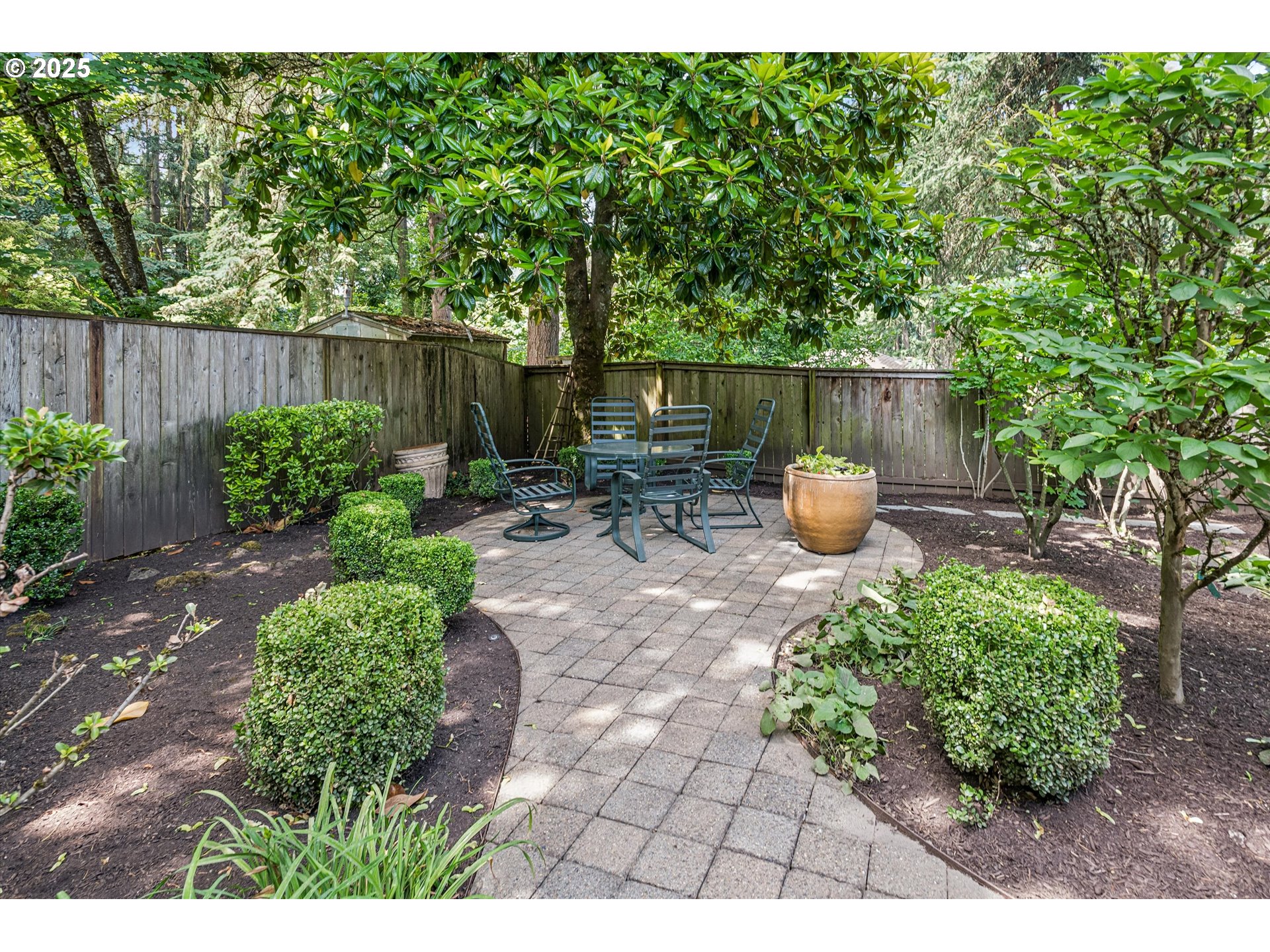 1865 PALISADES LAKE CT