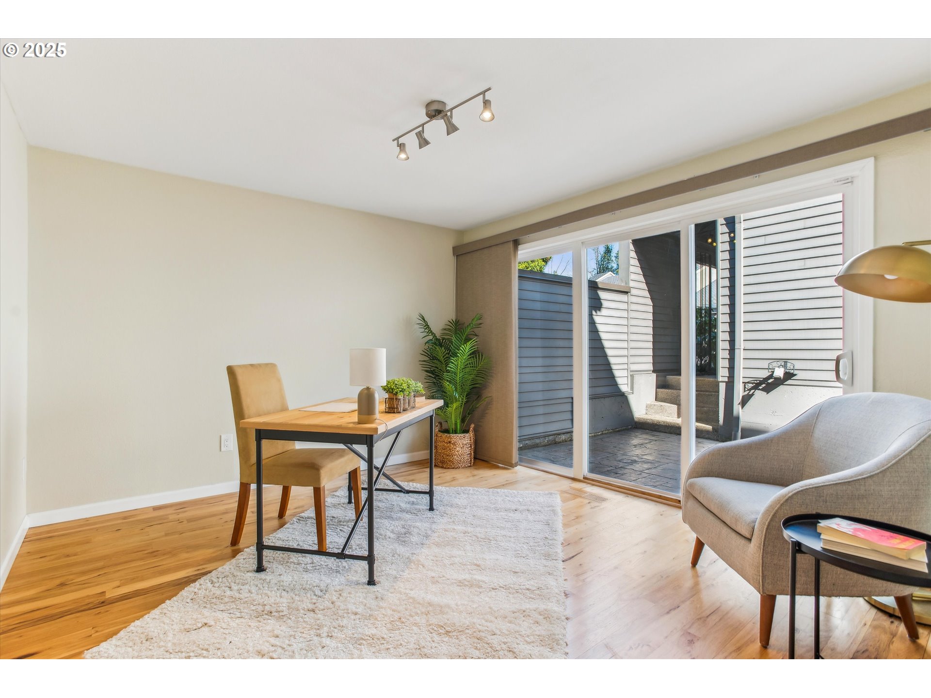 14 GREENRIDGE CT