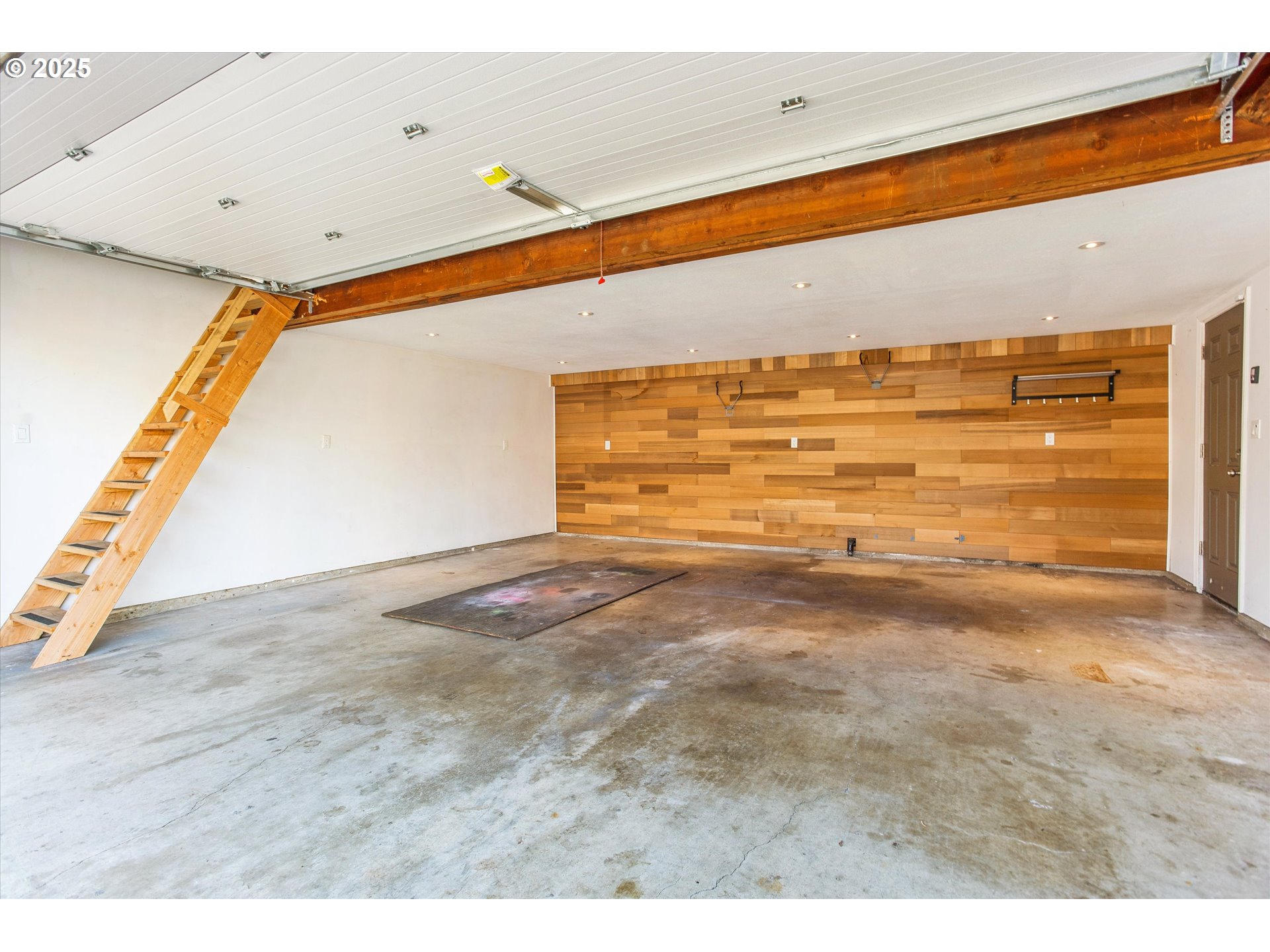 14 GREENRIDGE CT
