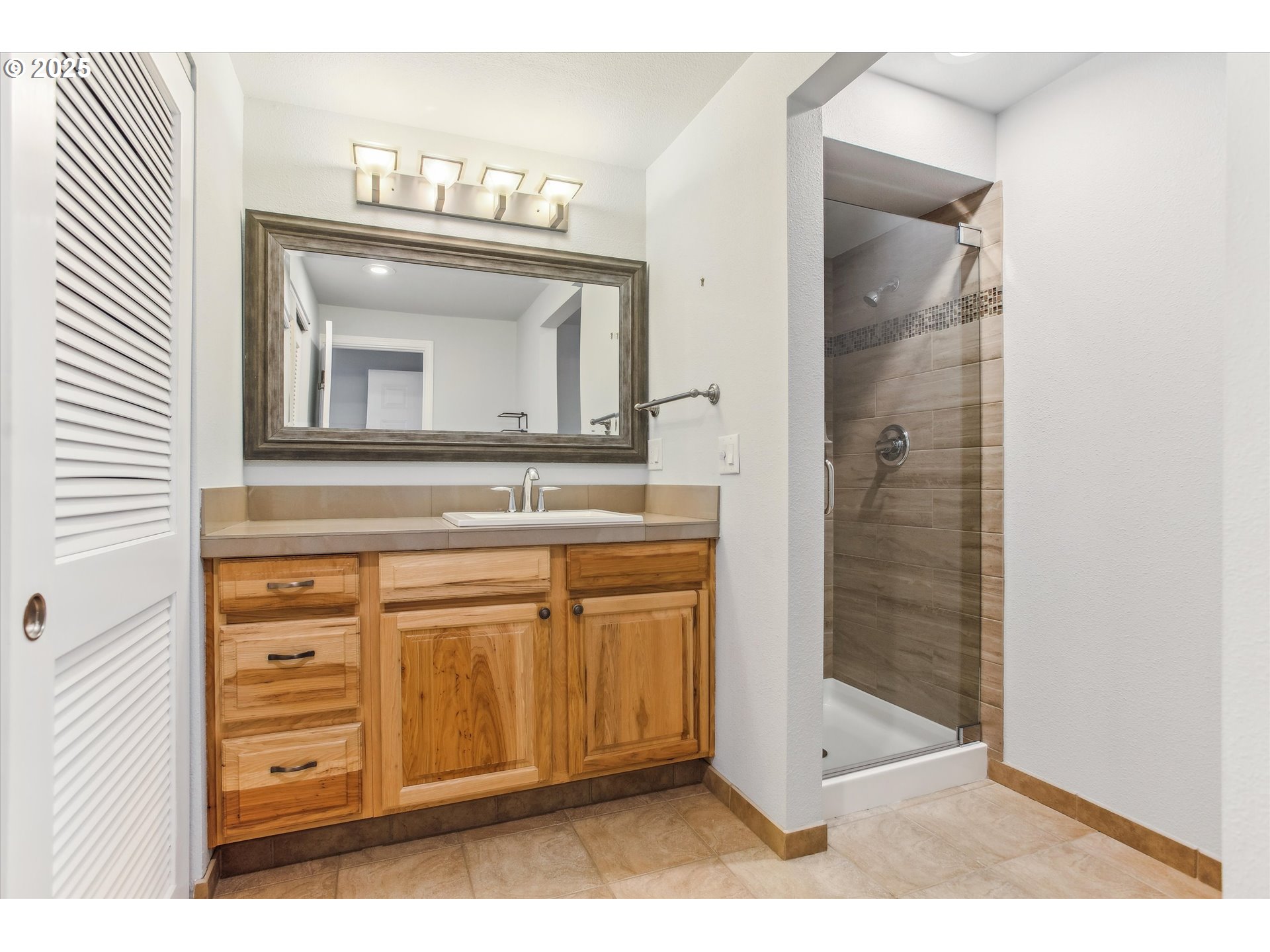 14 GREENRIDGE CT