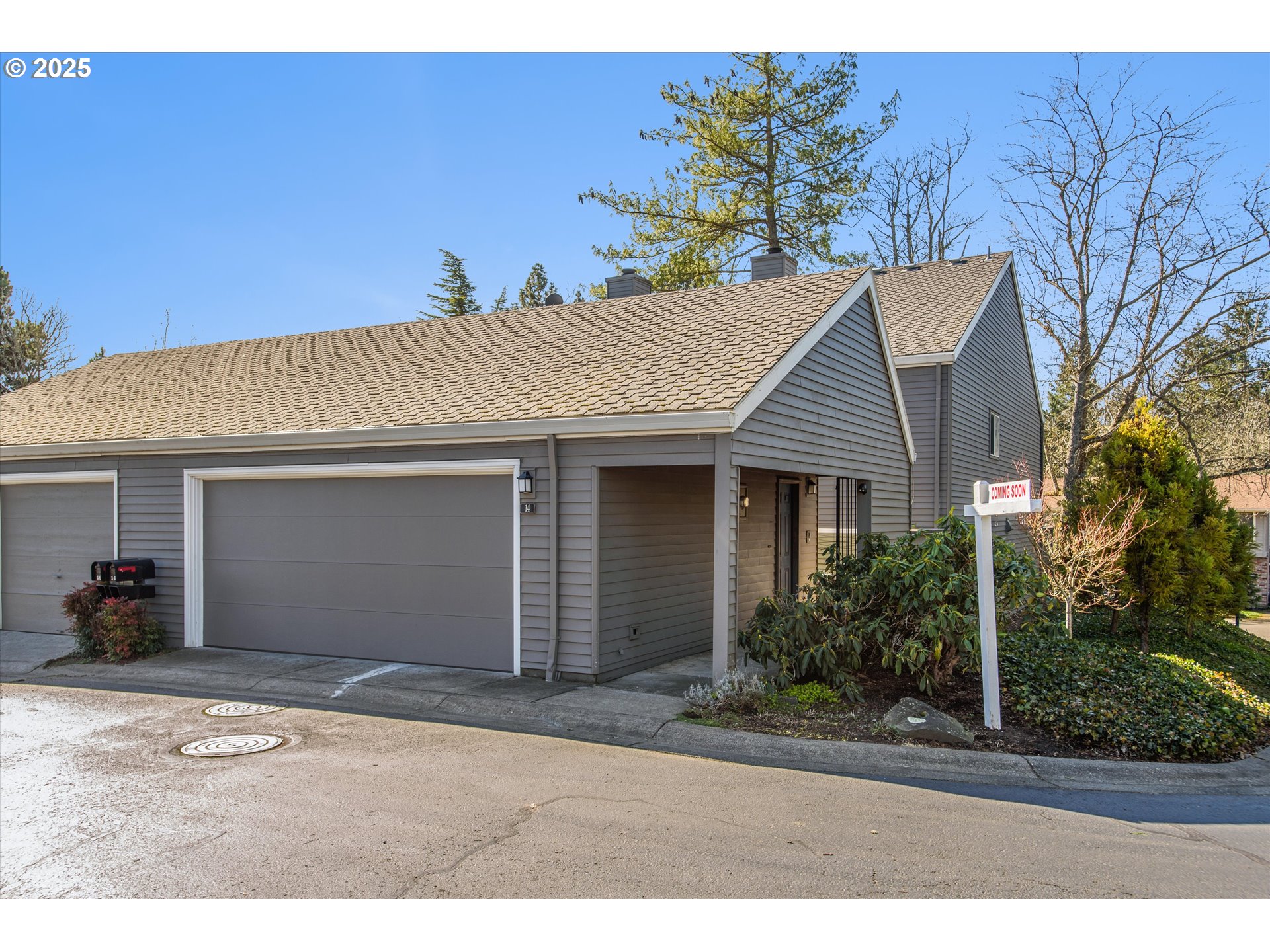 14 GREENRIDGE CT