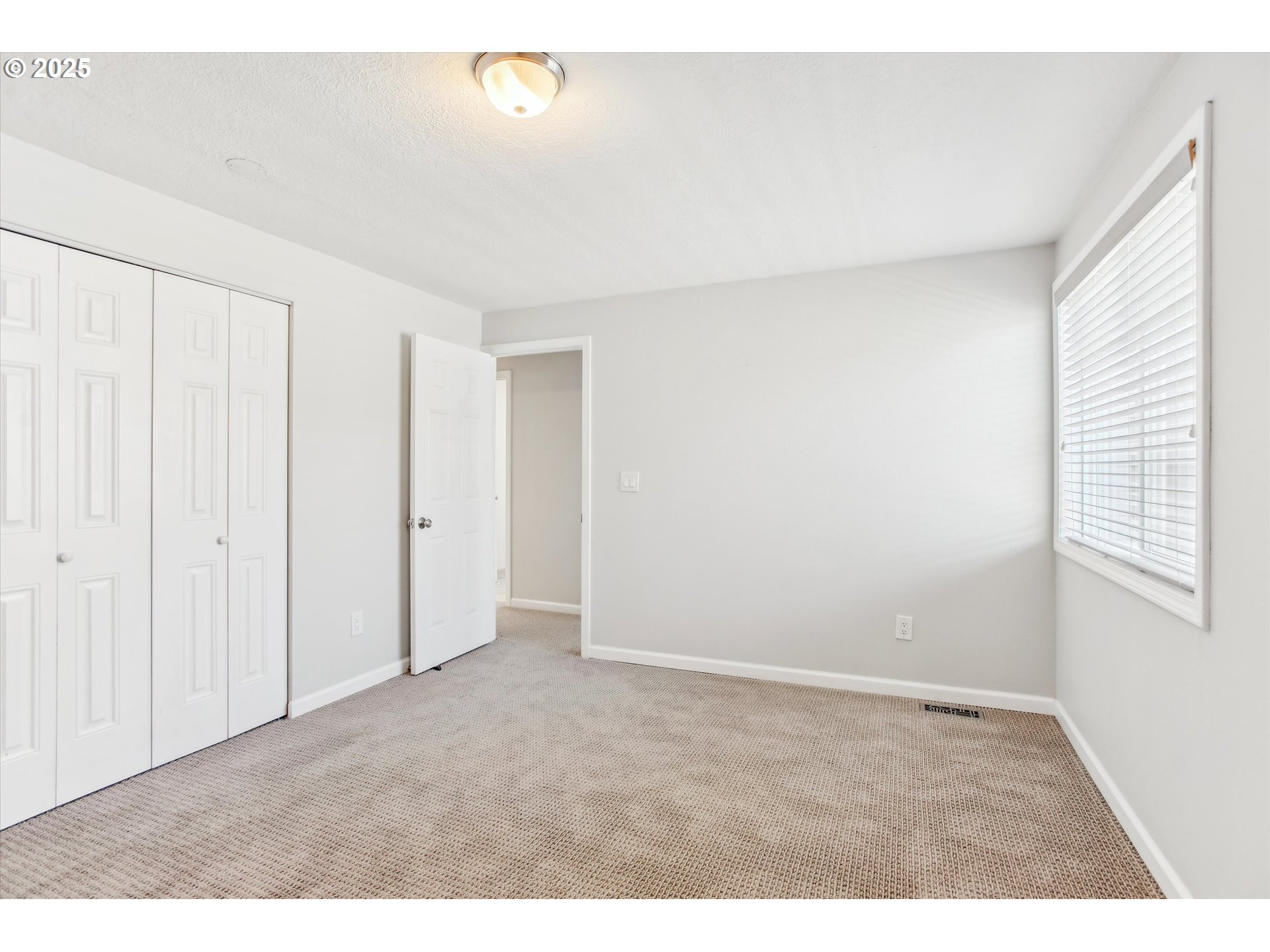14 GREENRIDGE CT