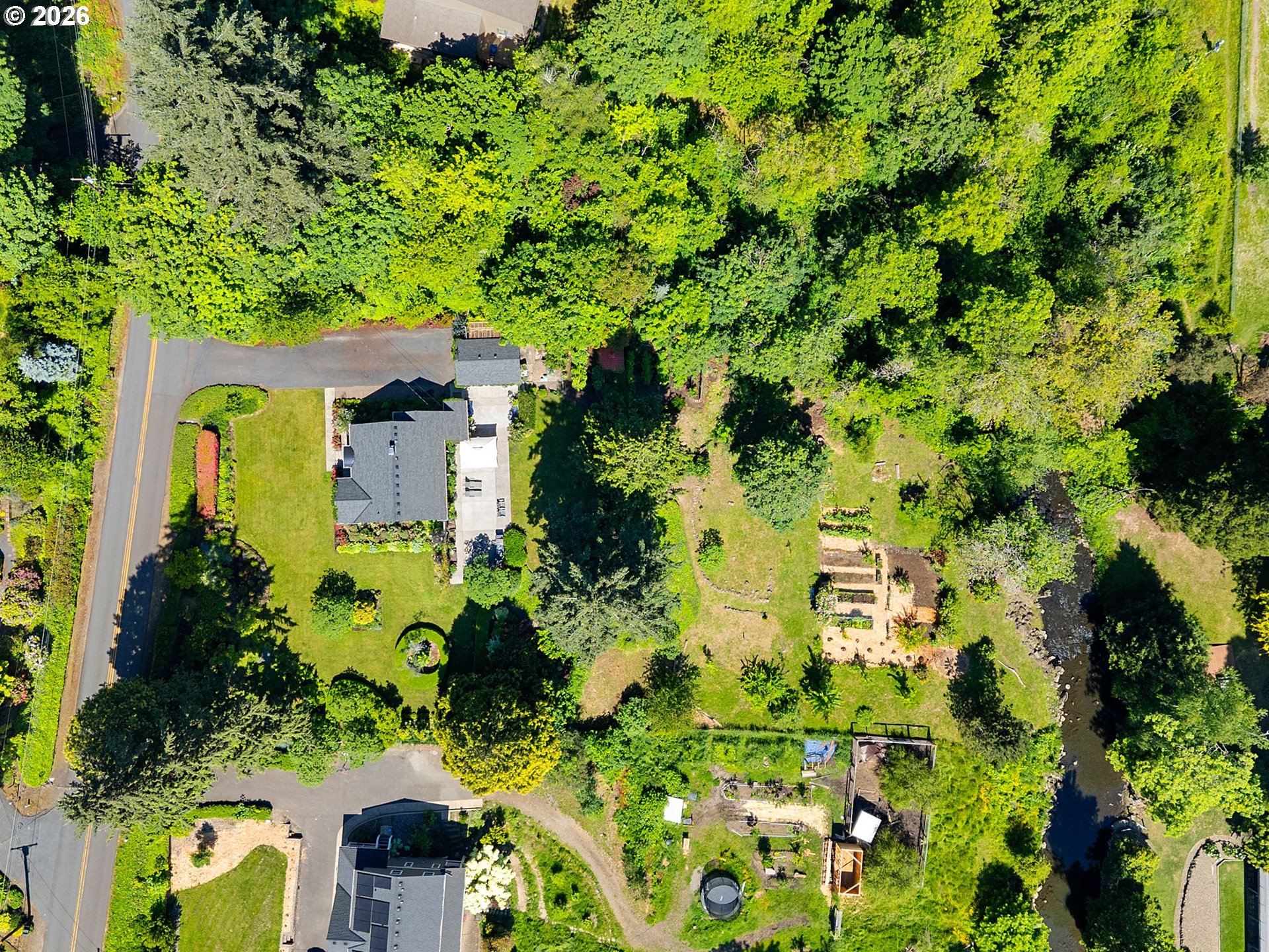 3409 SE ALDERCREST RD