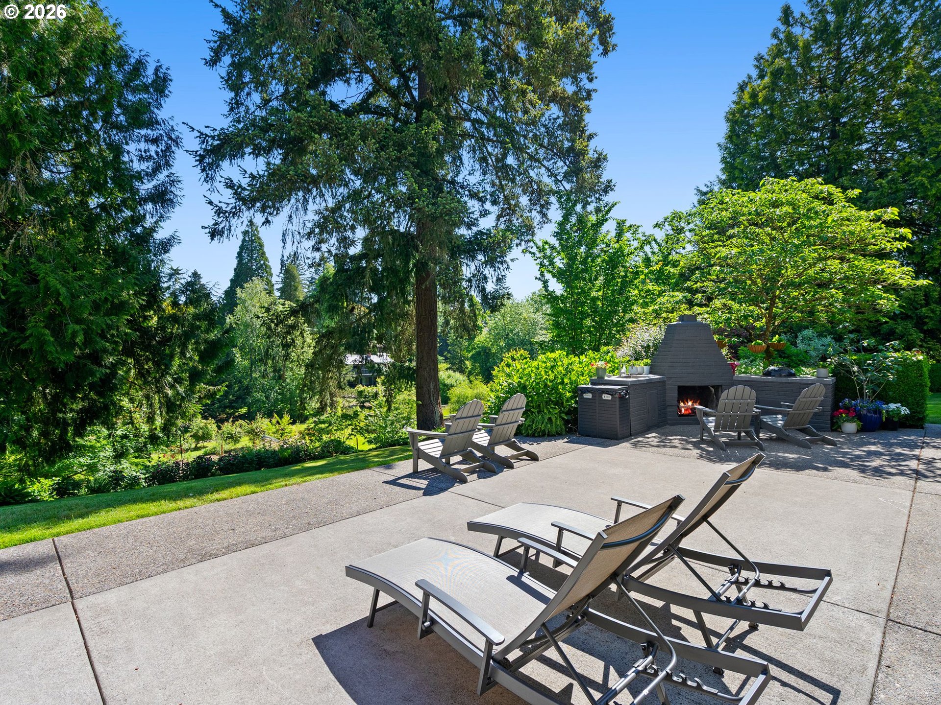3409 SE ALDERCREST RD