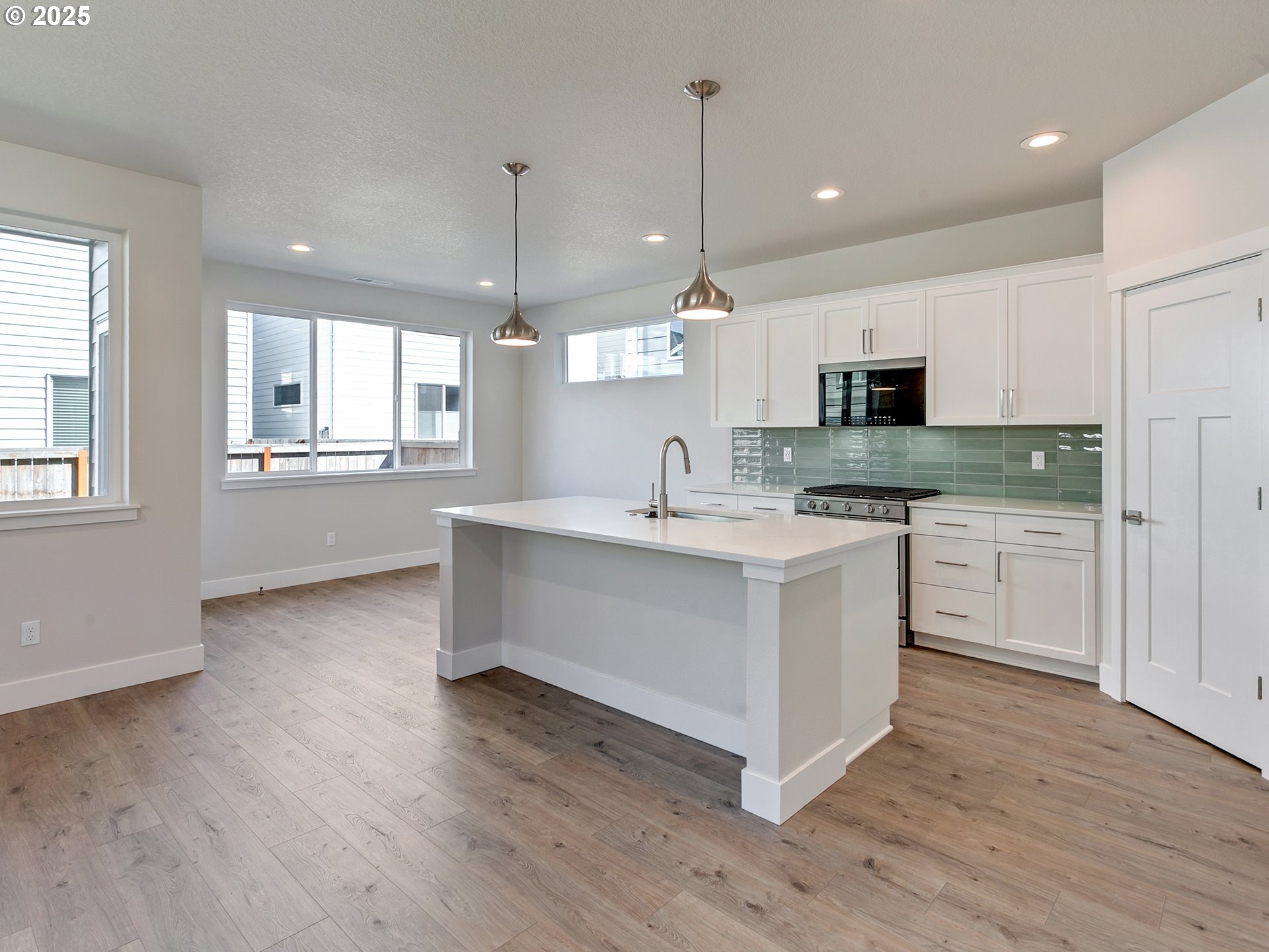 13850 SW Sabrina AVE