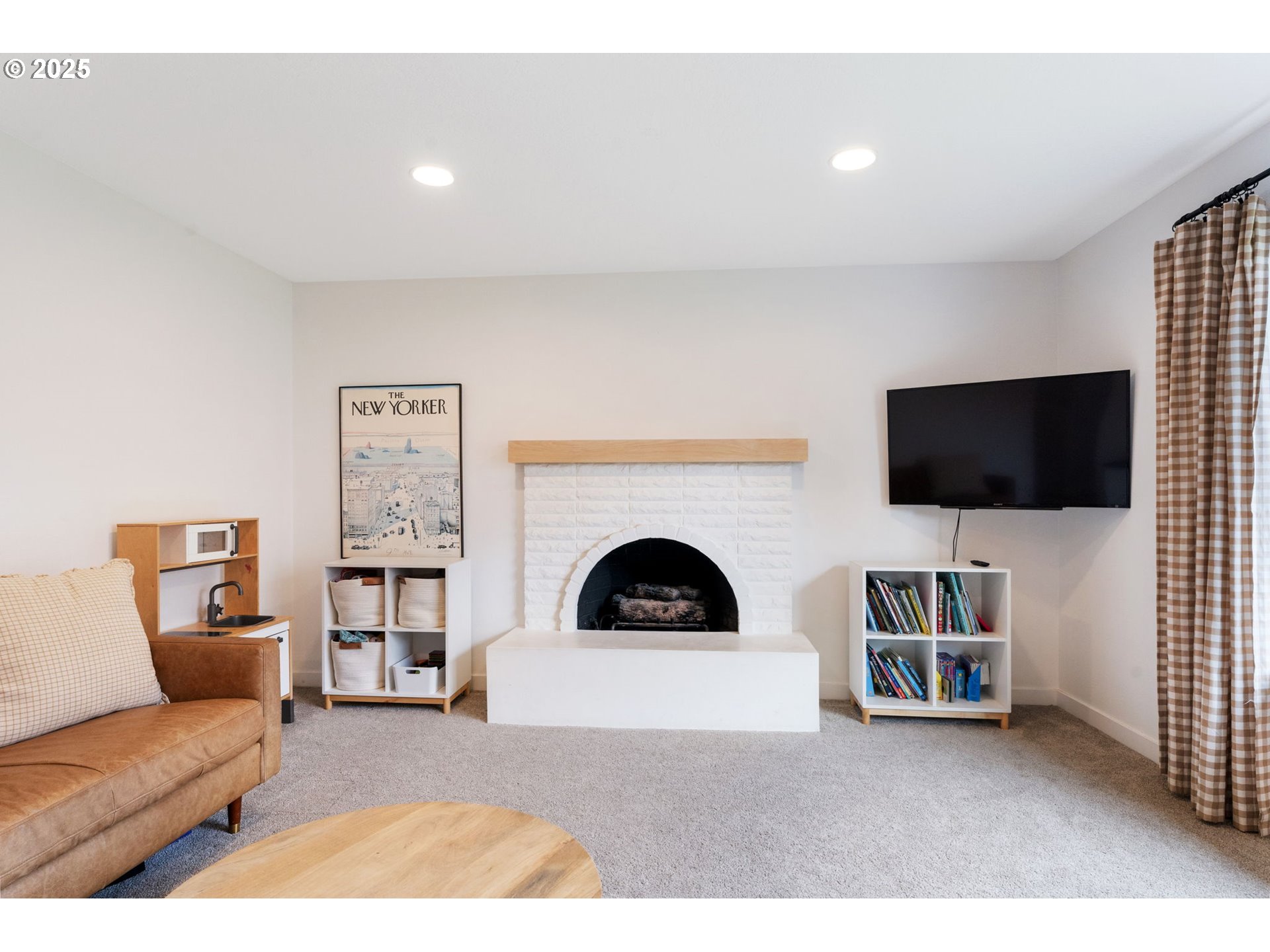 2900 NW EASTWAY CT