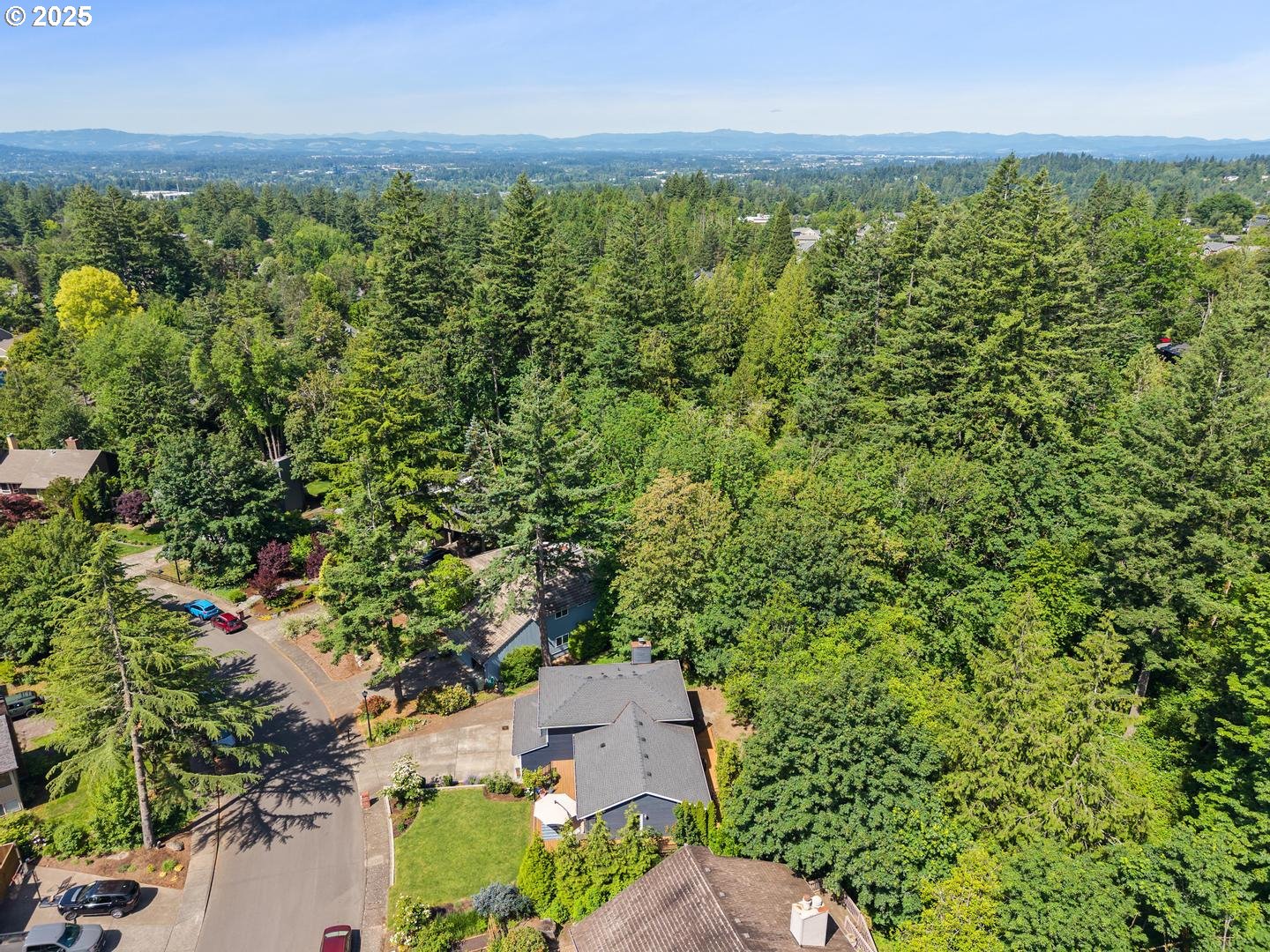 885 NW TORREY VIEW LN