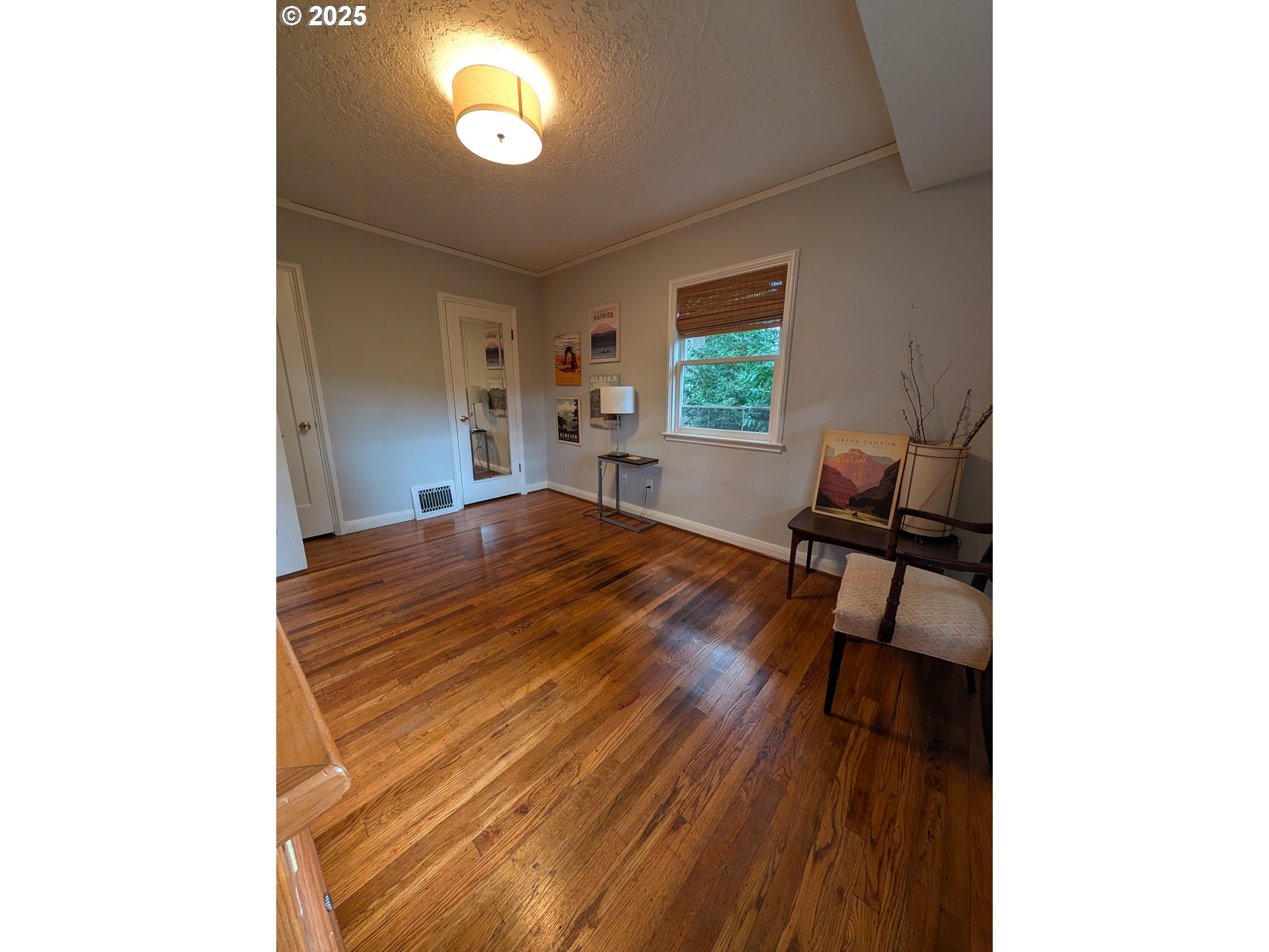 2600 SE LAKEWOOD DR