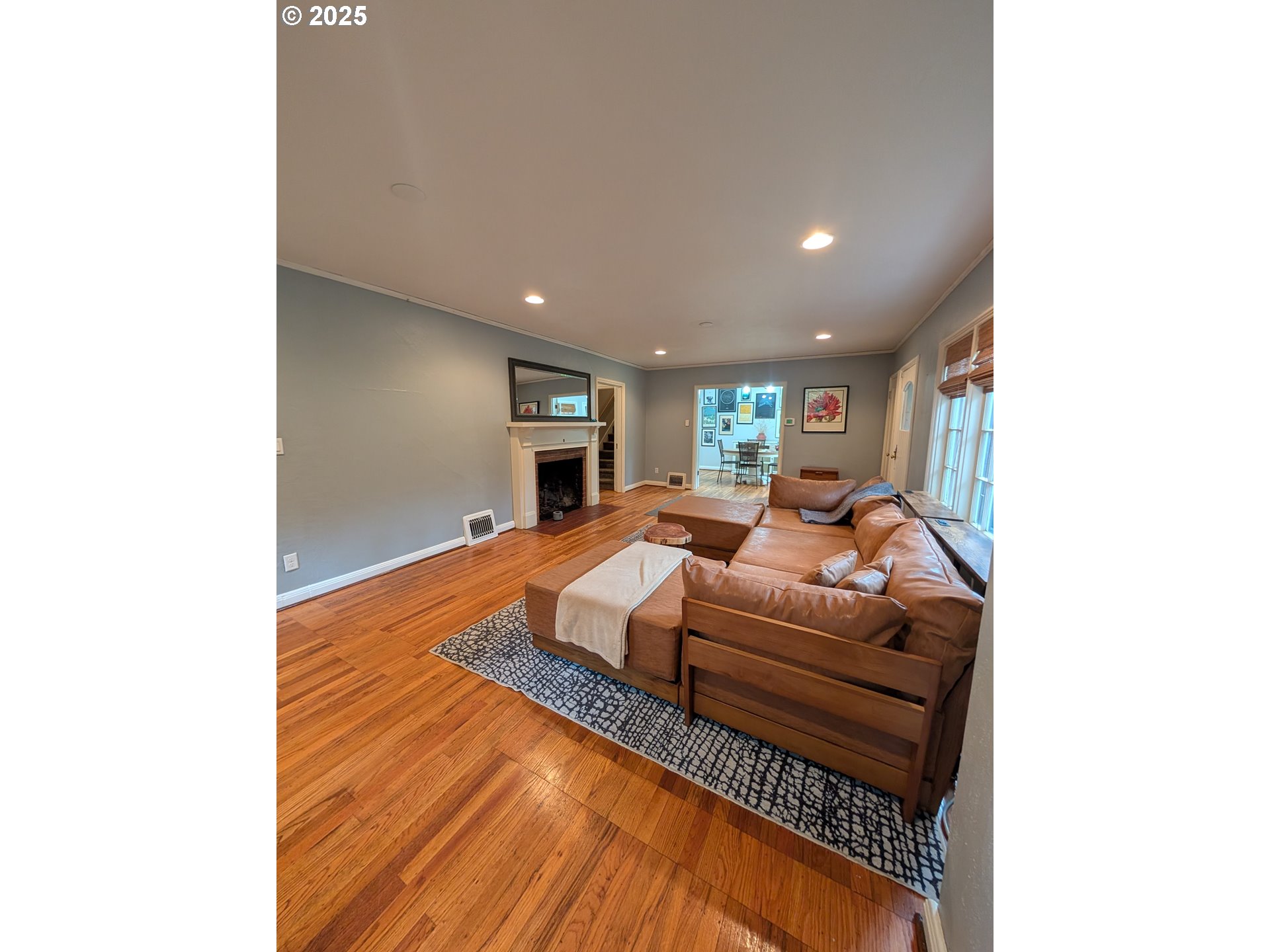 2600 SE LAKEWOOD DR