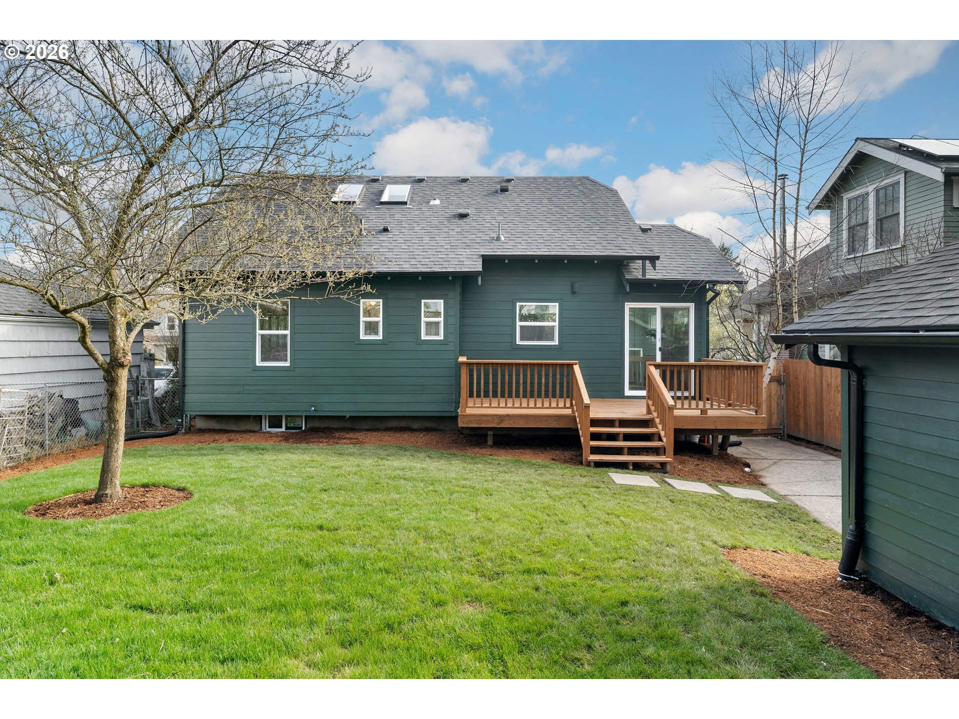 7215 SE 20TH AVE