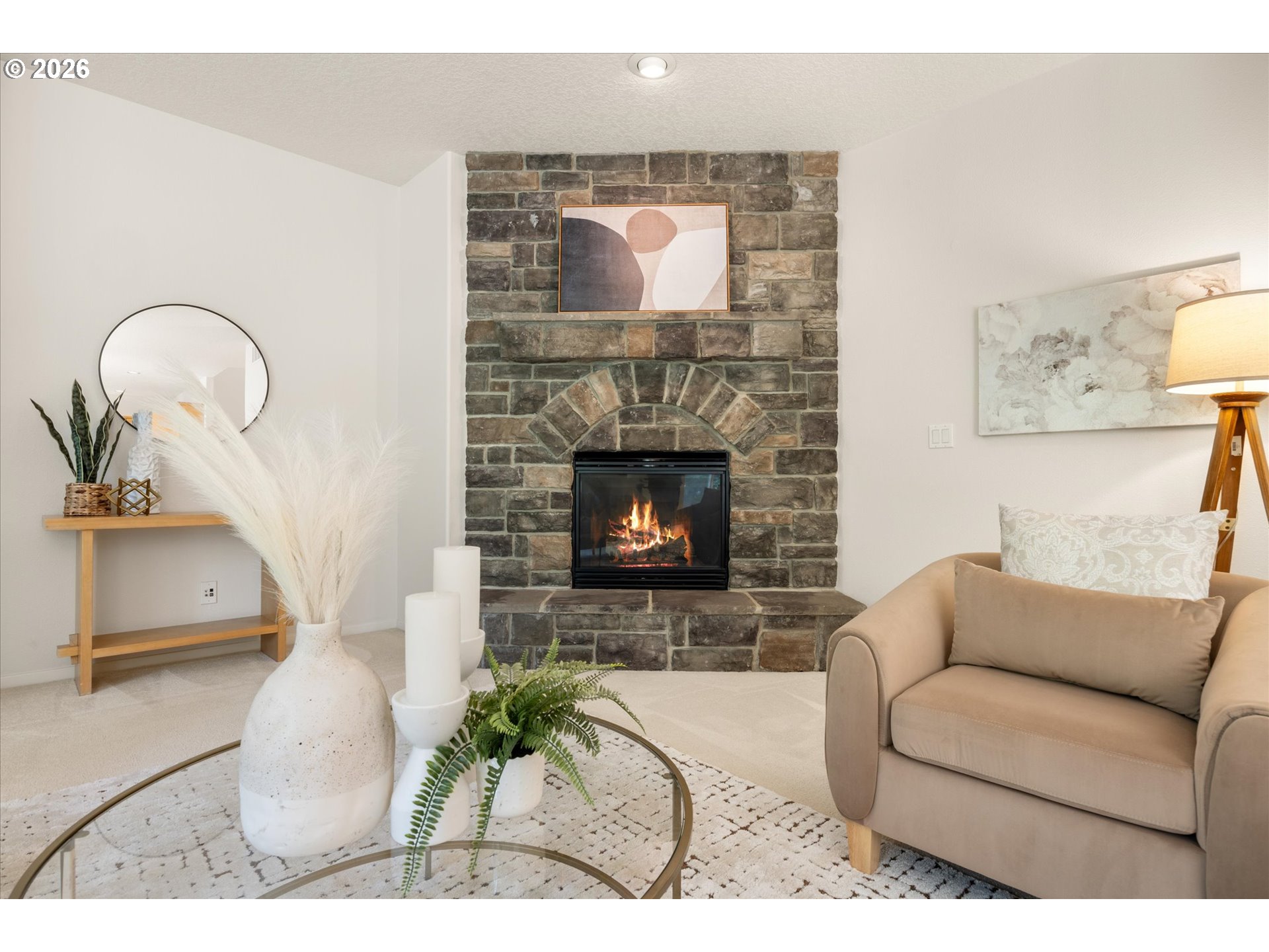 859 NE RETFORD AVE
