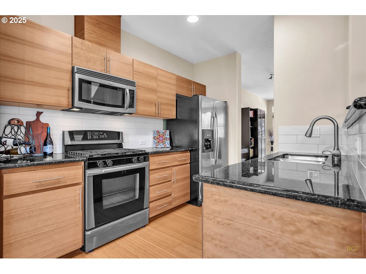 794 NW 118TH AVE 101