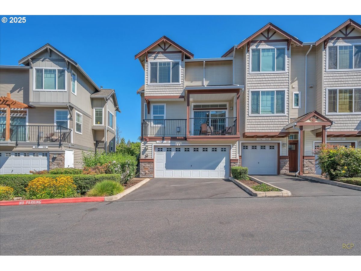 794 NW 118TH AVE 101