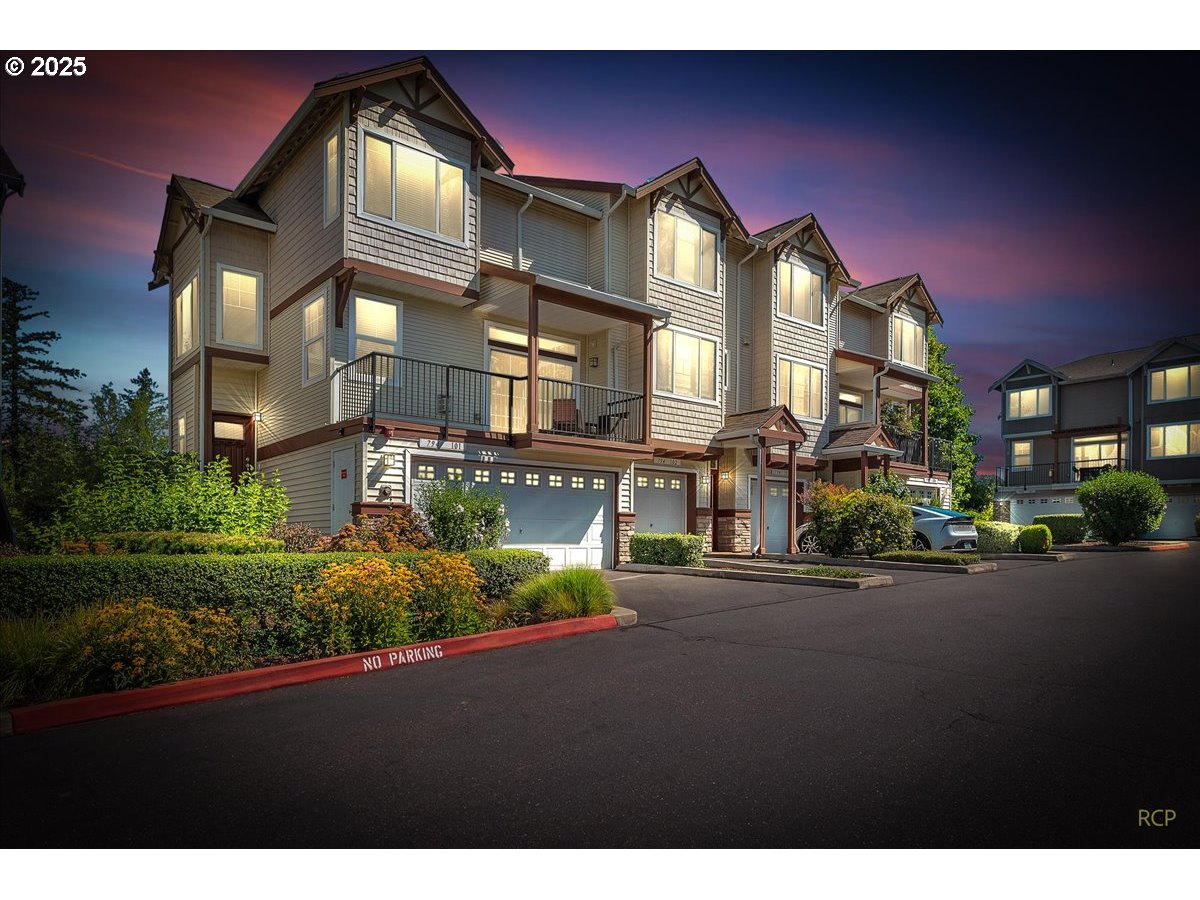 794 NW 118TH AVE 101