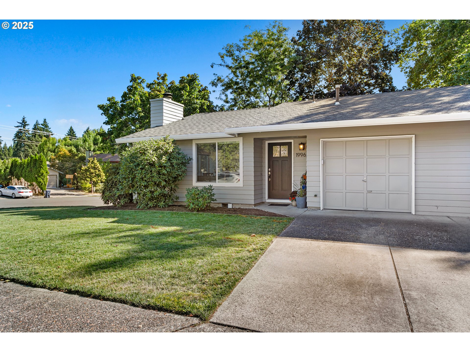 19960 SW MEADOWBROOK CT