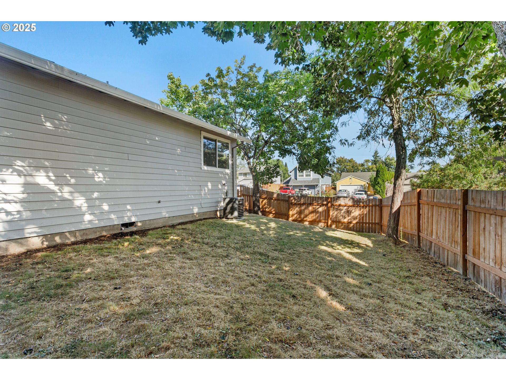 19960 SW MEADOWBROOK CT