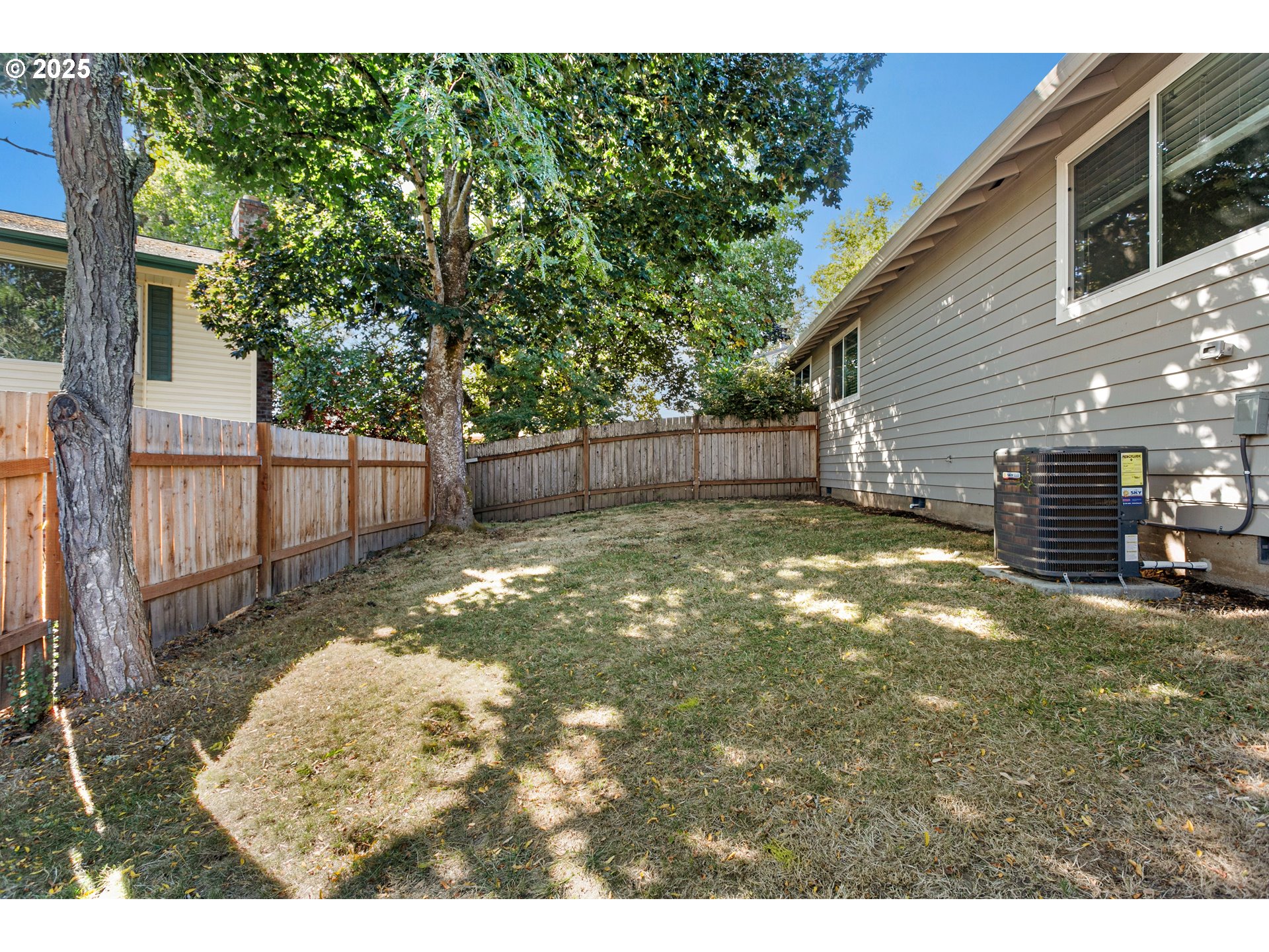 19960 SW MEADOWBROOK CT