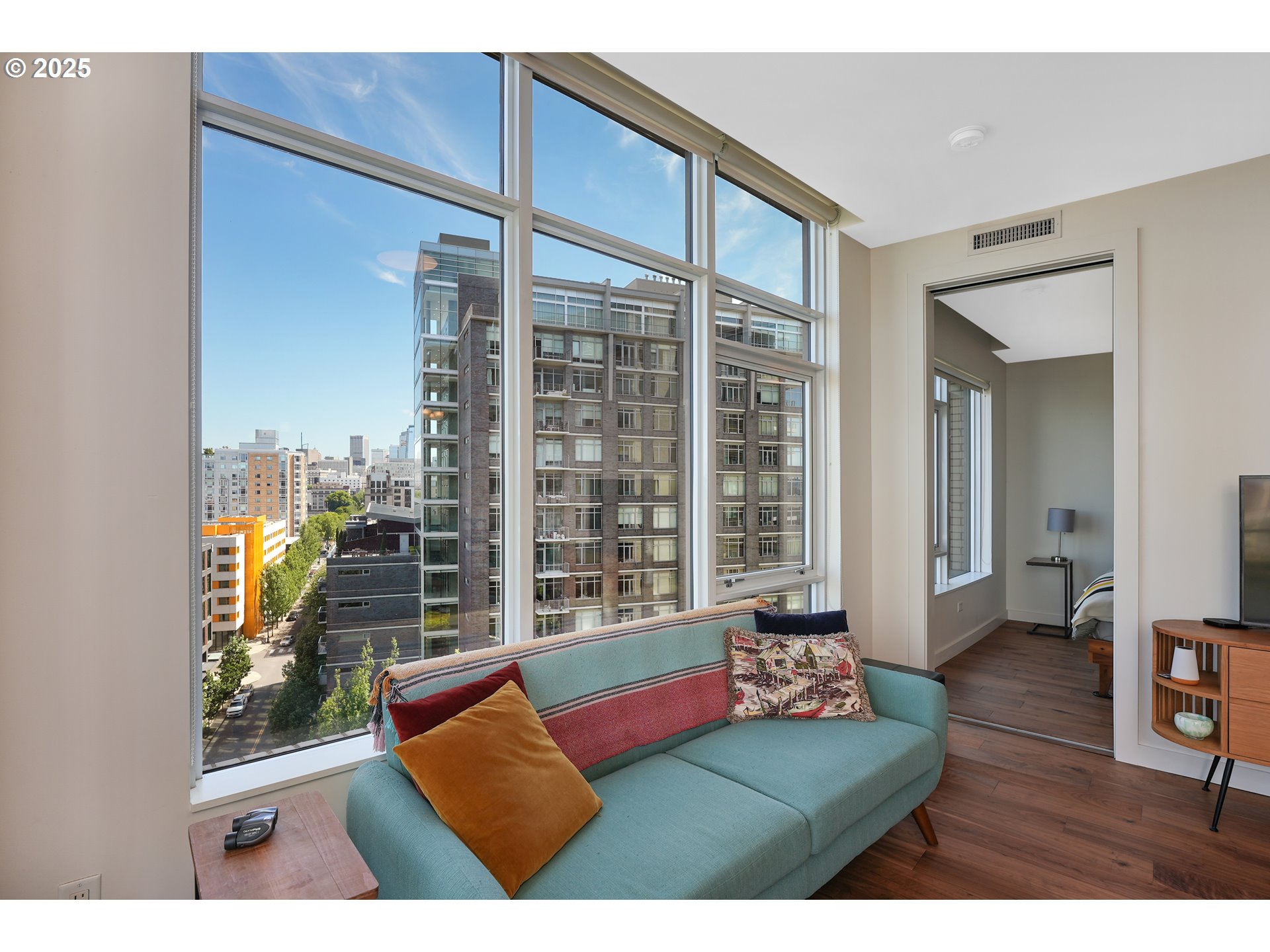 949 NW OVERTON ST 1015