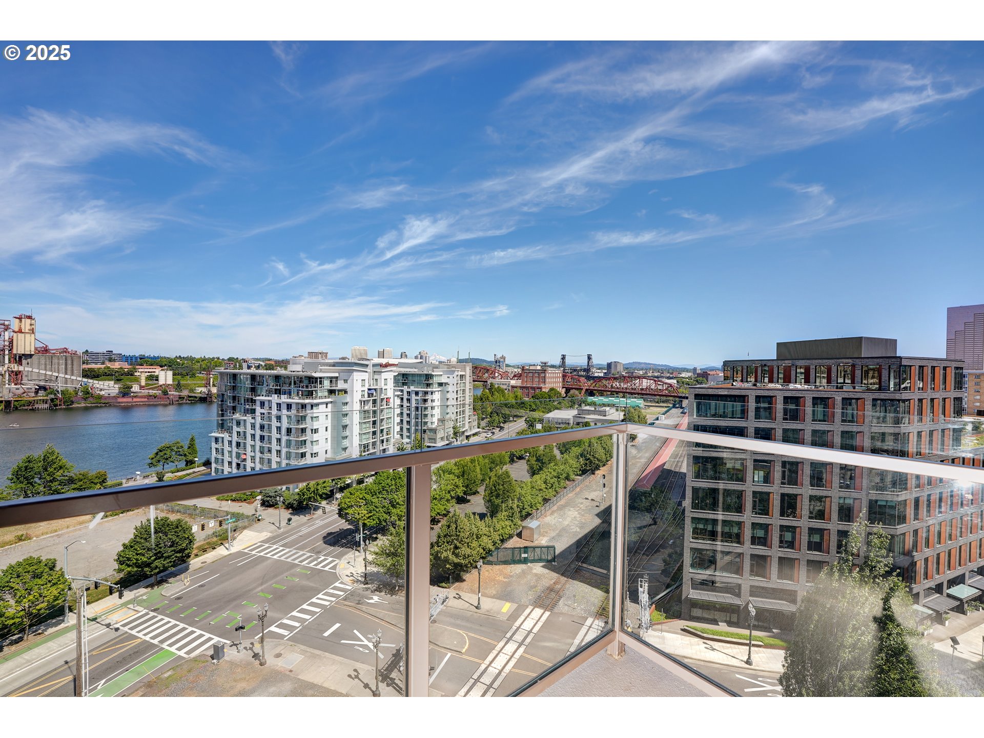 949 NW OVERTON ST 1015