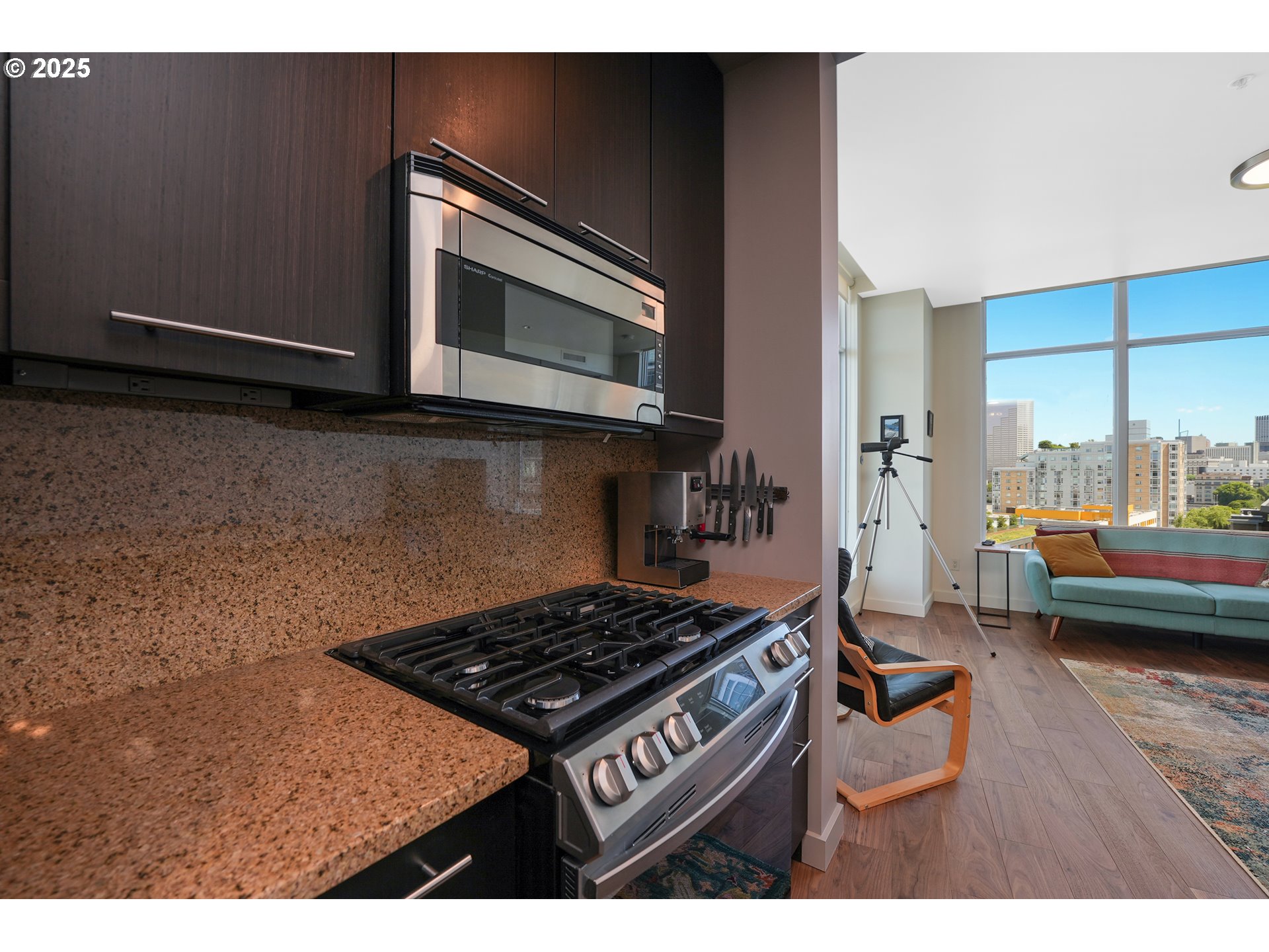 949 NW OVERTON ST 1015