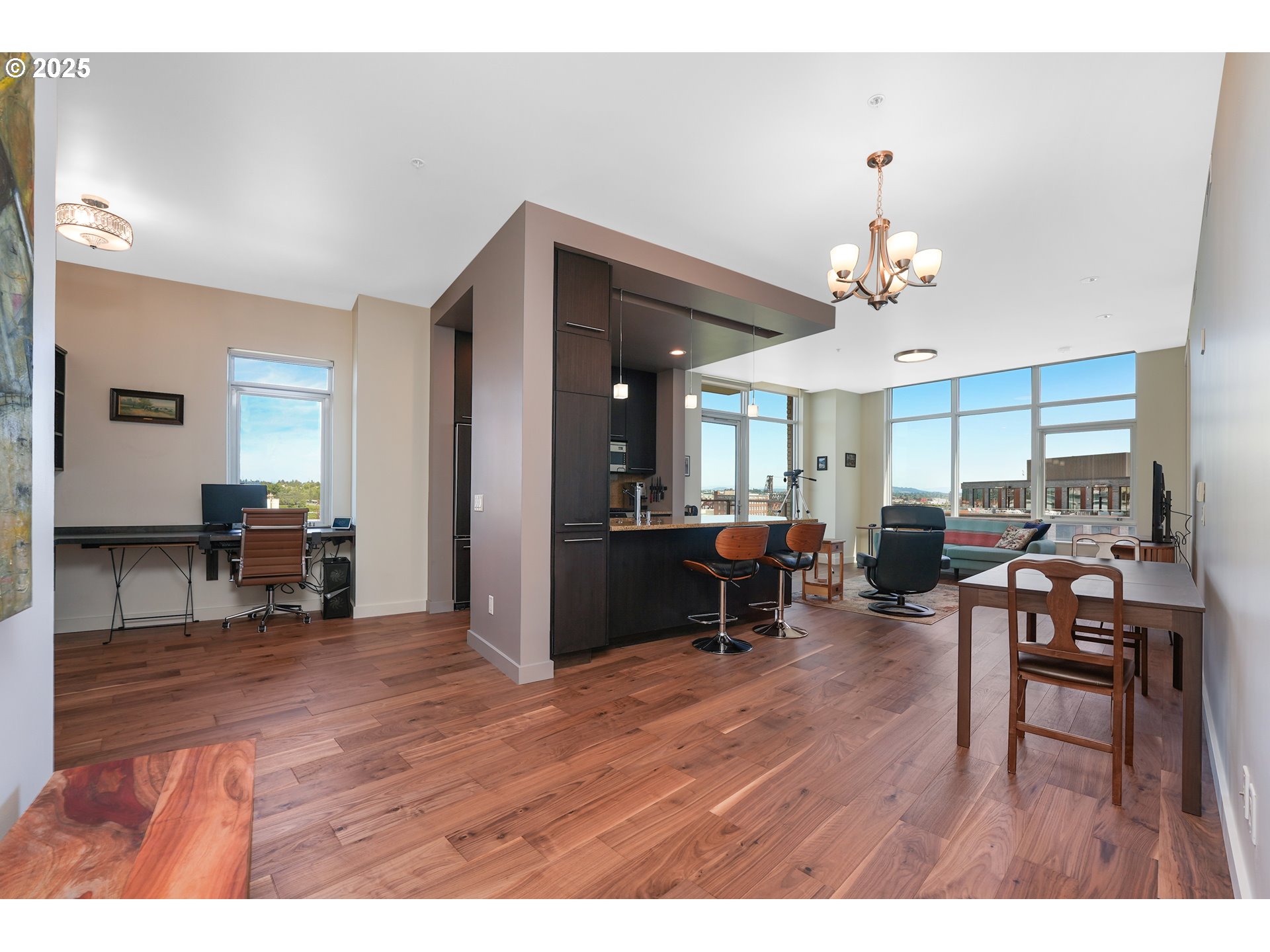 949 NW OVERTON ST 1015