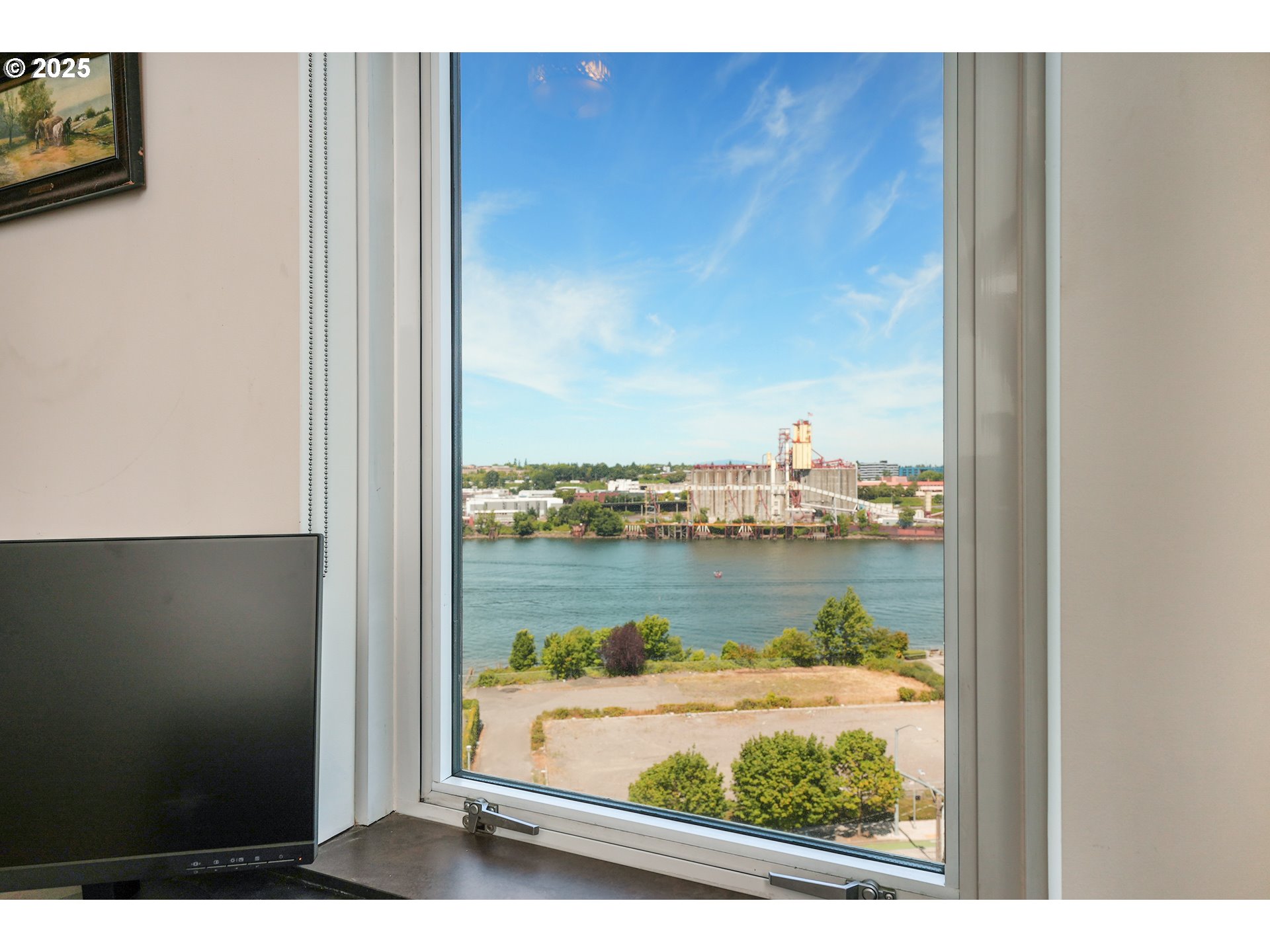 949 NW OVERTON ST 1015