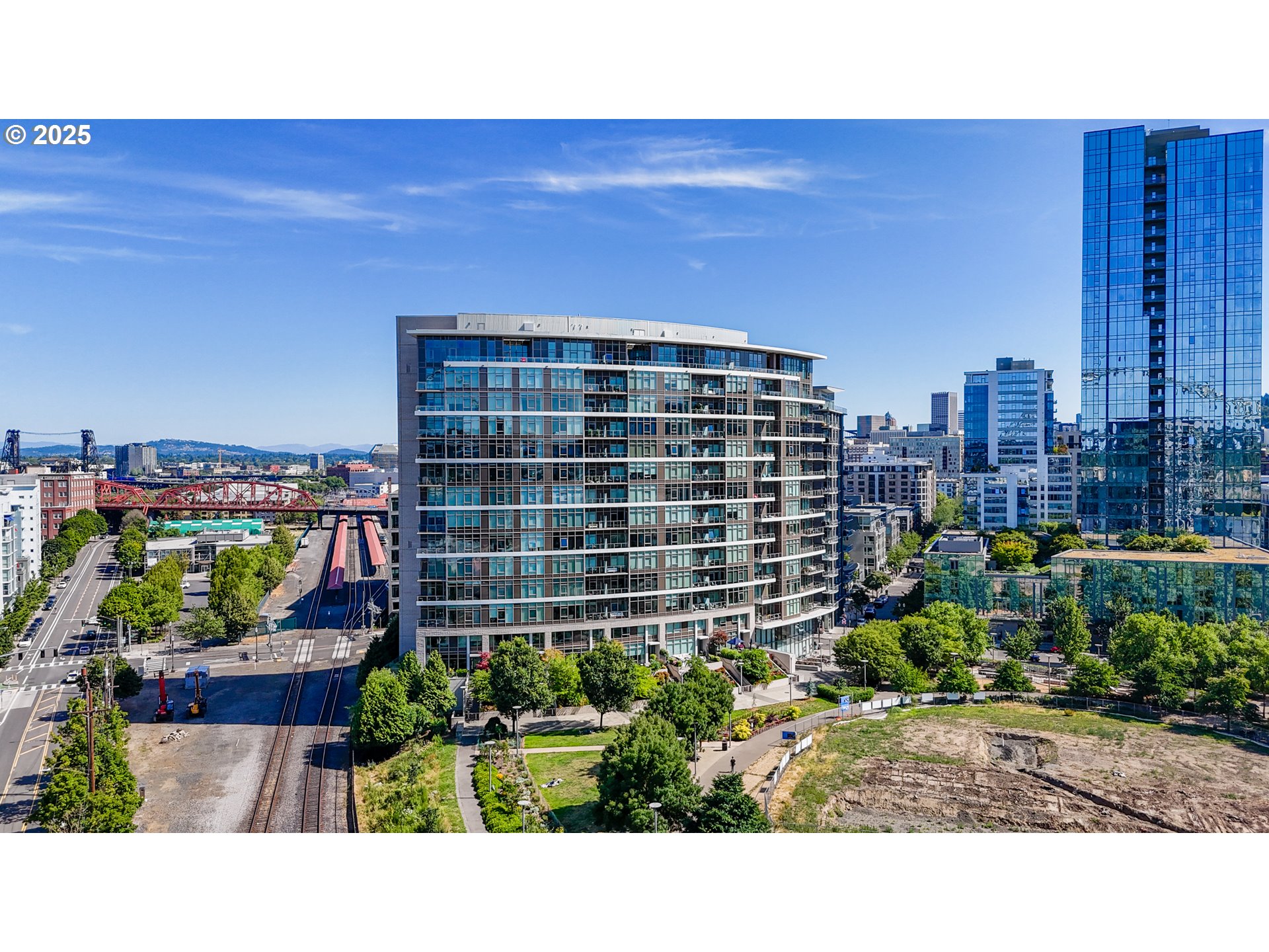 949 NW OVERTON ST 1015