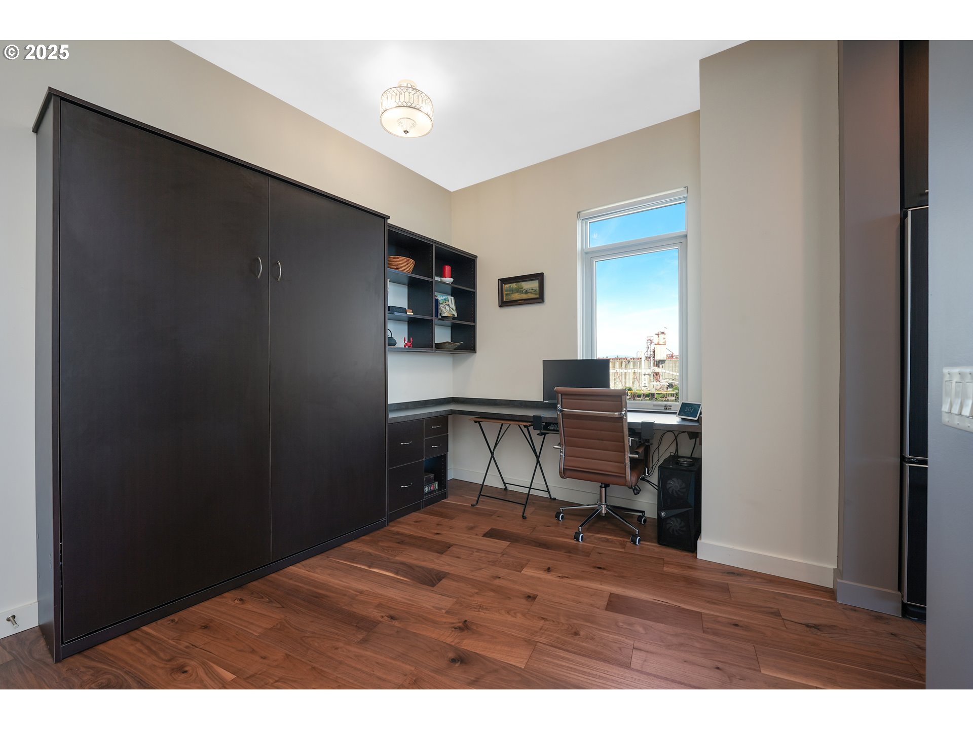 949 NW OVERTON ST 1015