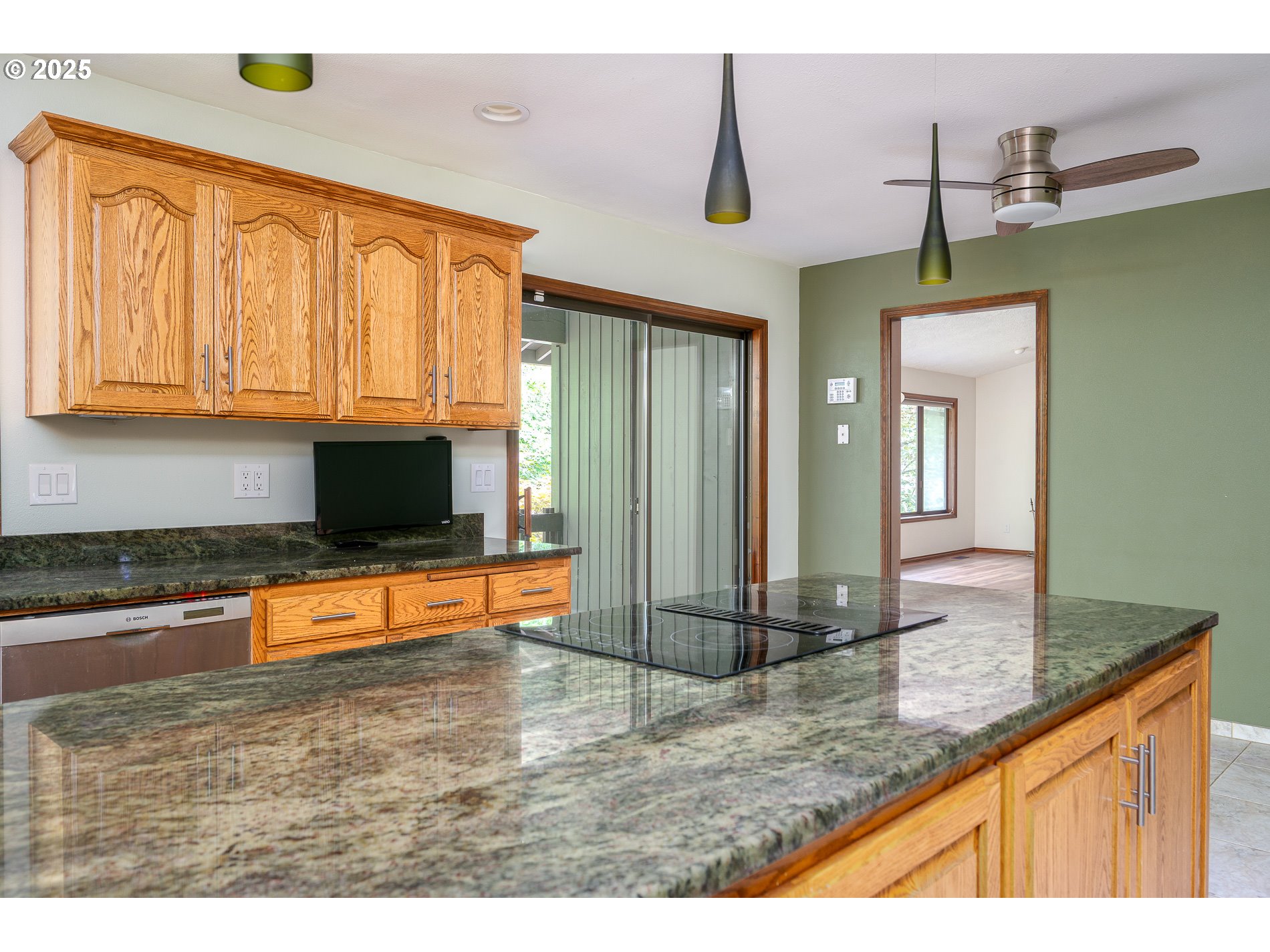 2011 SW 29TH DR