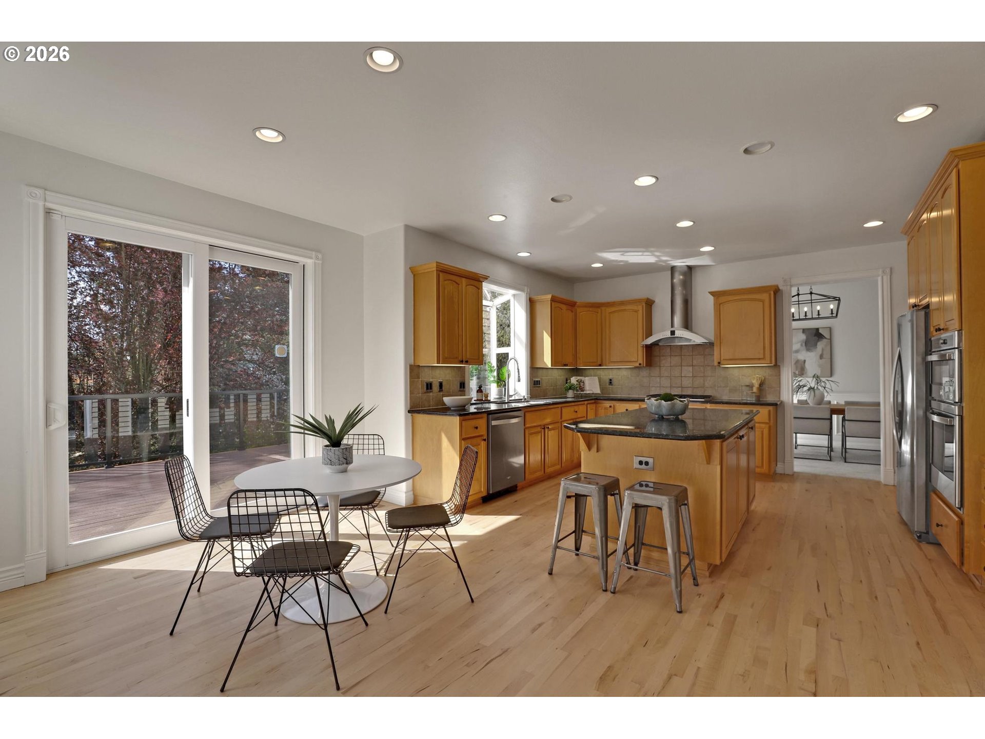 14030 NW LAKEVIEW DR