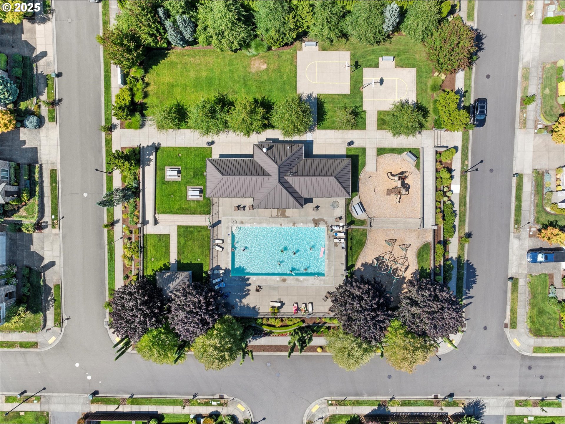 13248 NW GREENWOOD DR