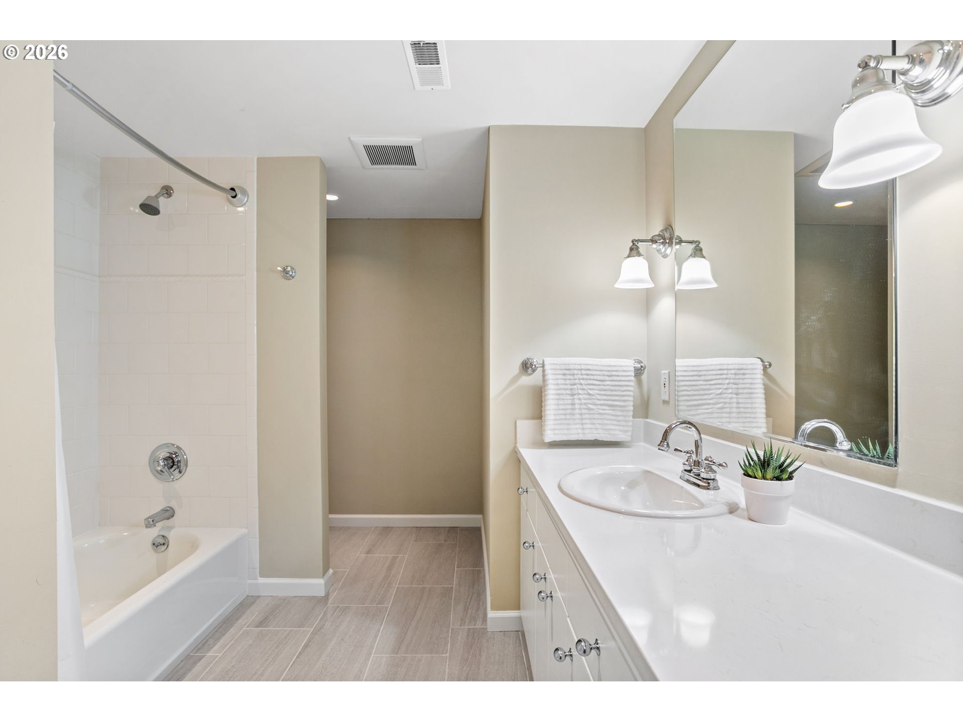 3227 NW LURAY TER