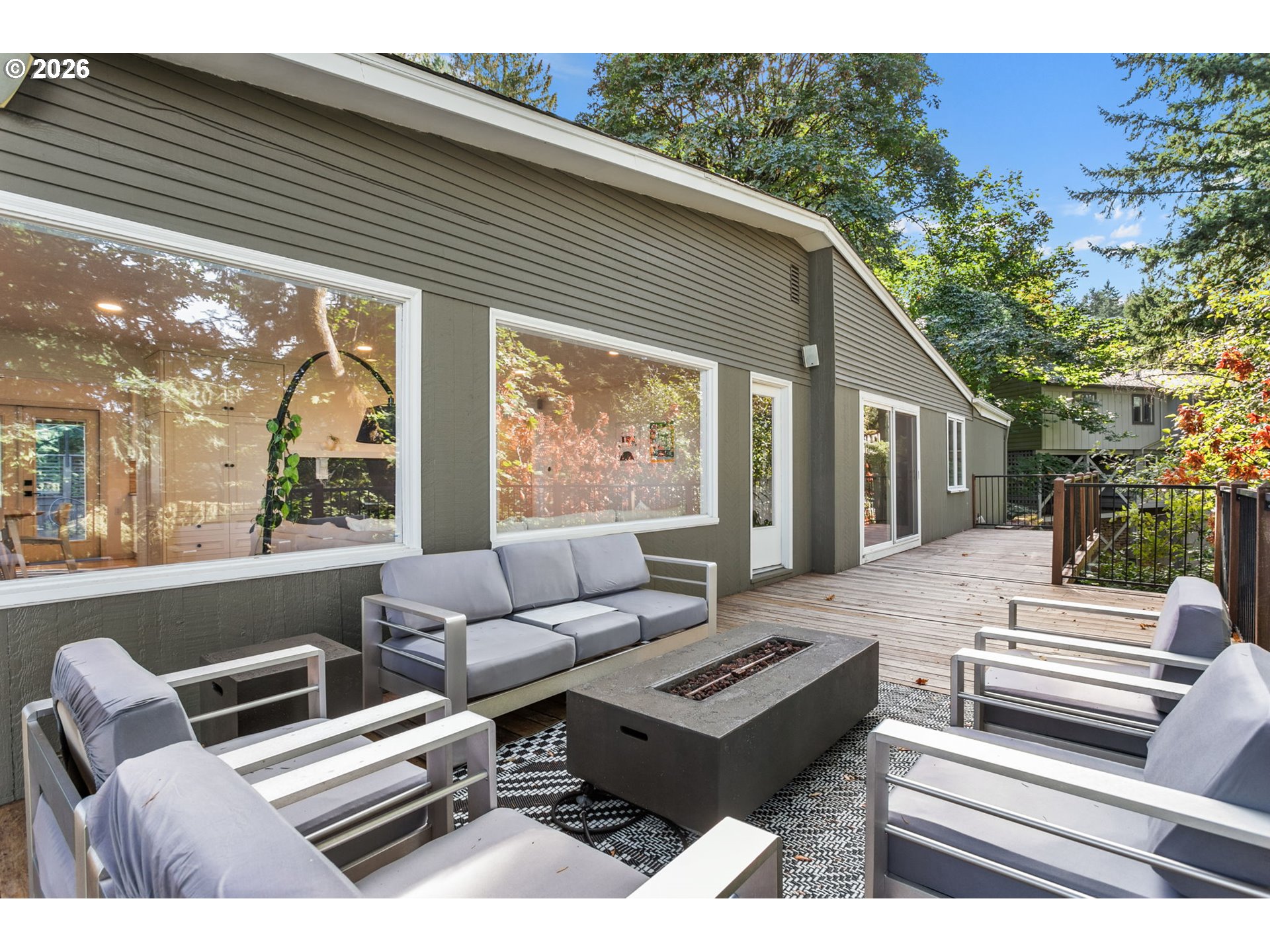 3227 NW LURAY TER