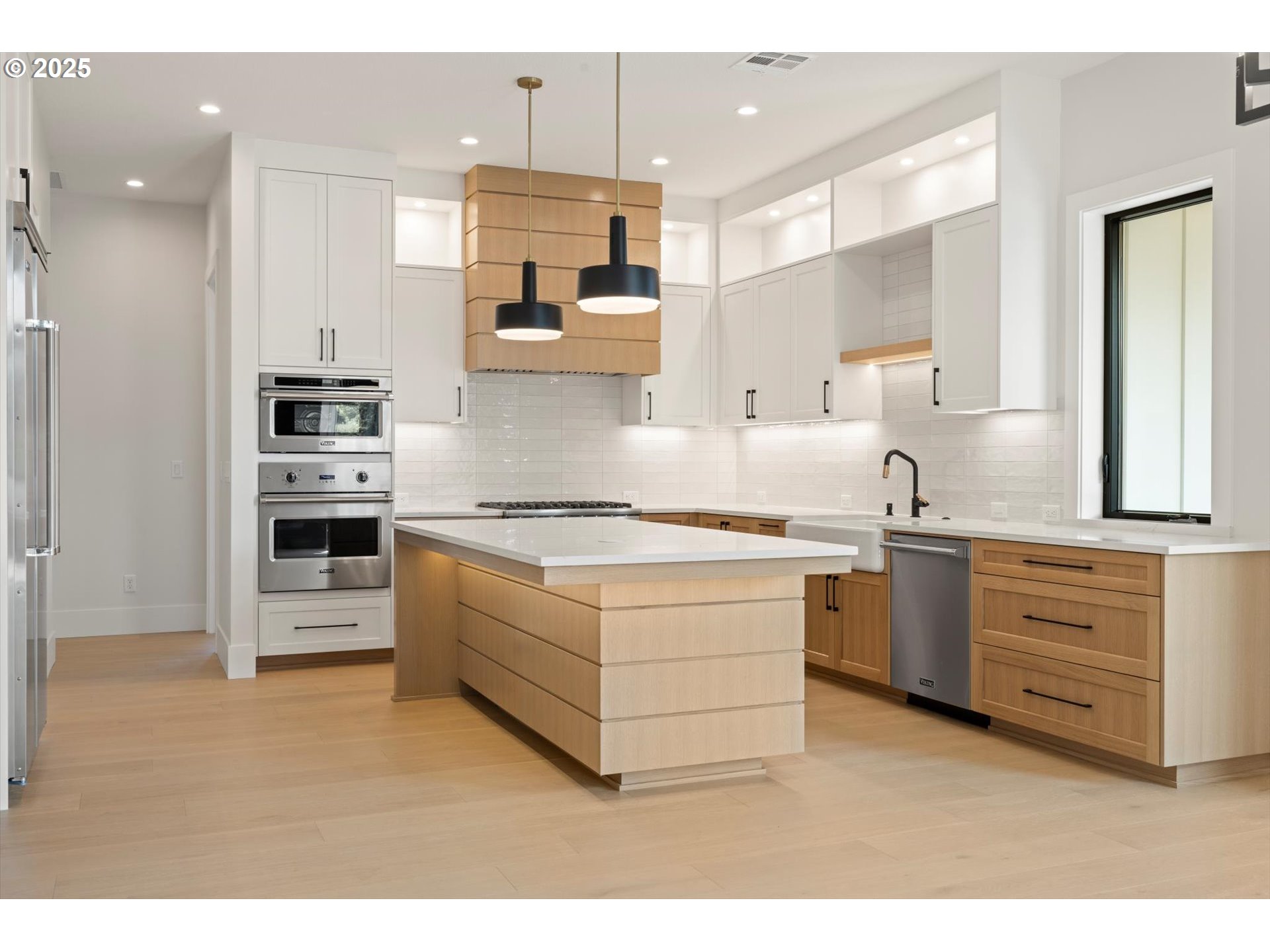 10409 NW BURKHARDT CT