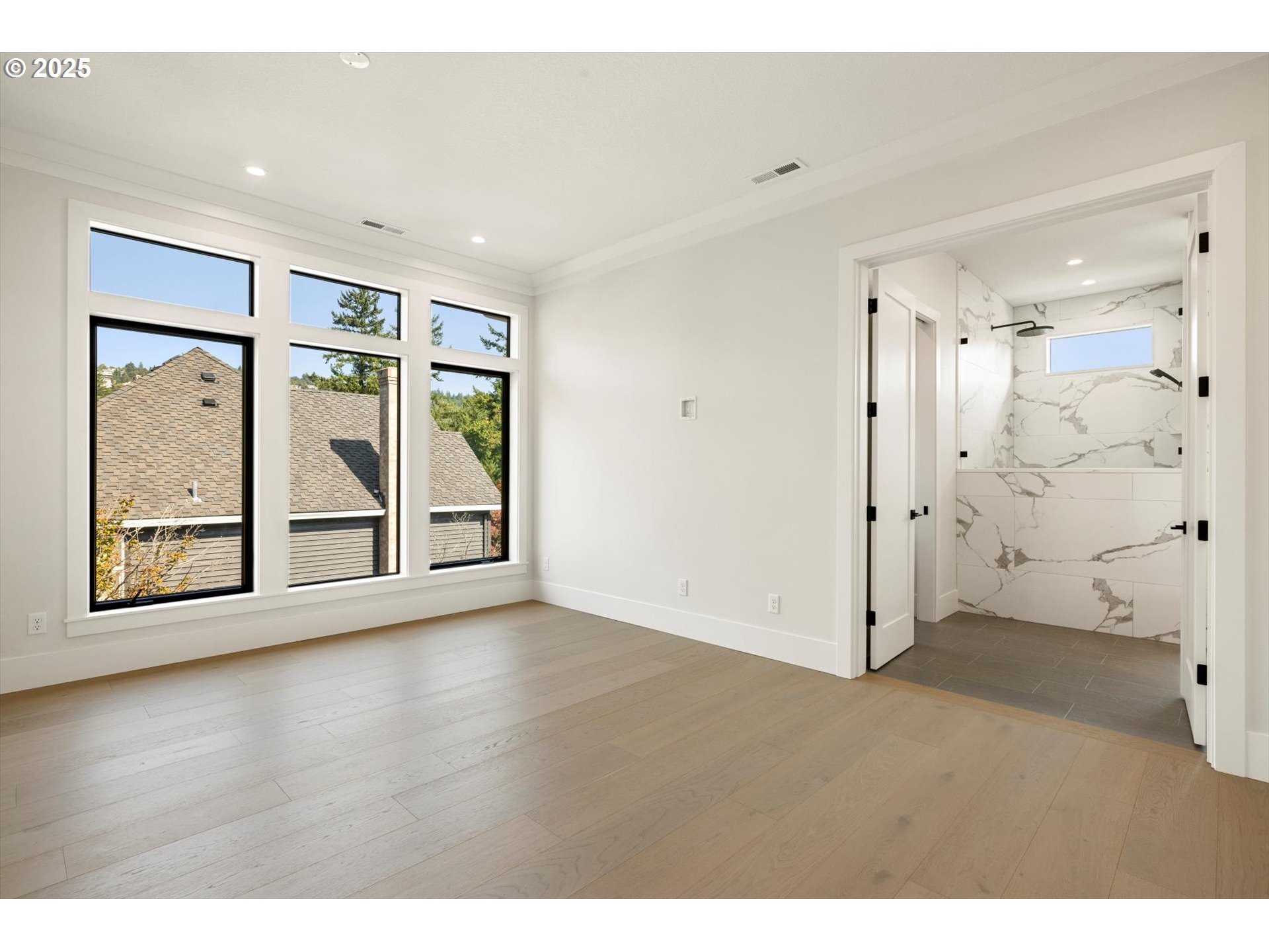 10409 NW BURKHARDT CT