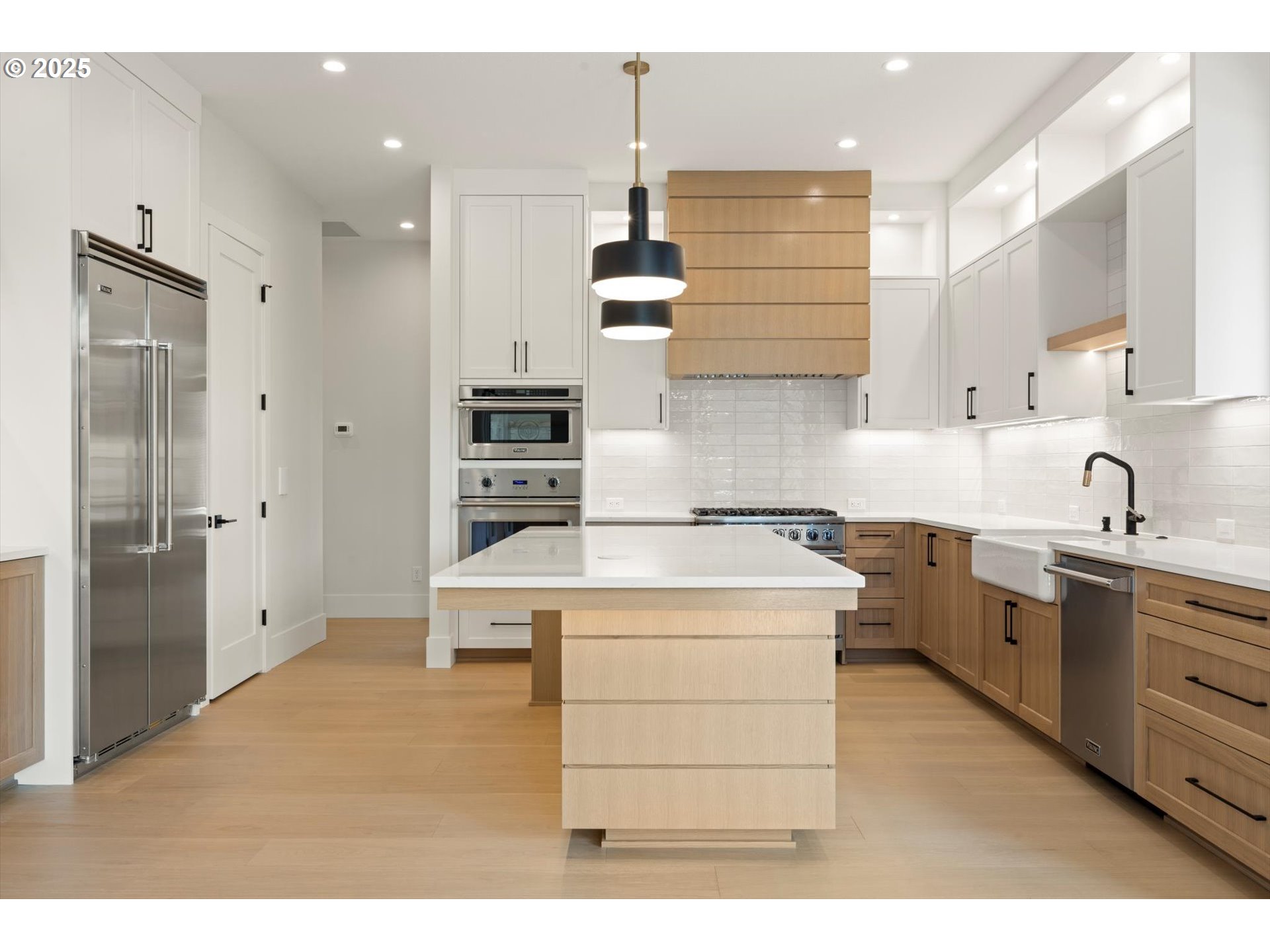 10409 NW BURKHARDT CT