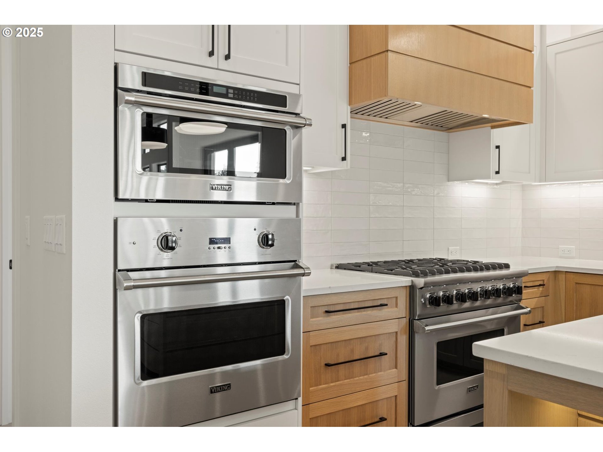 10409 NW BURKHARDT CT