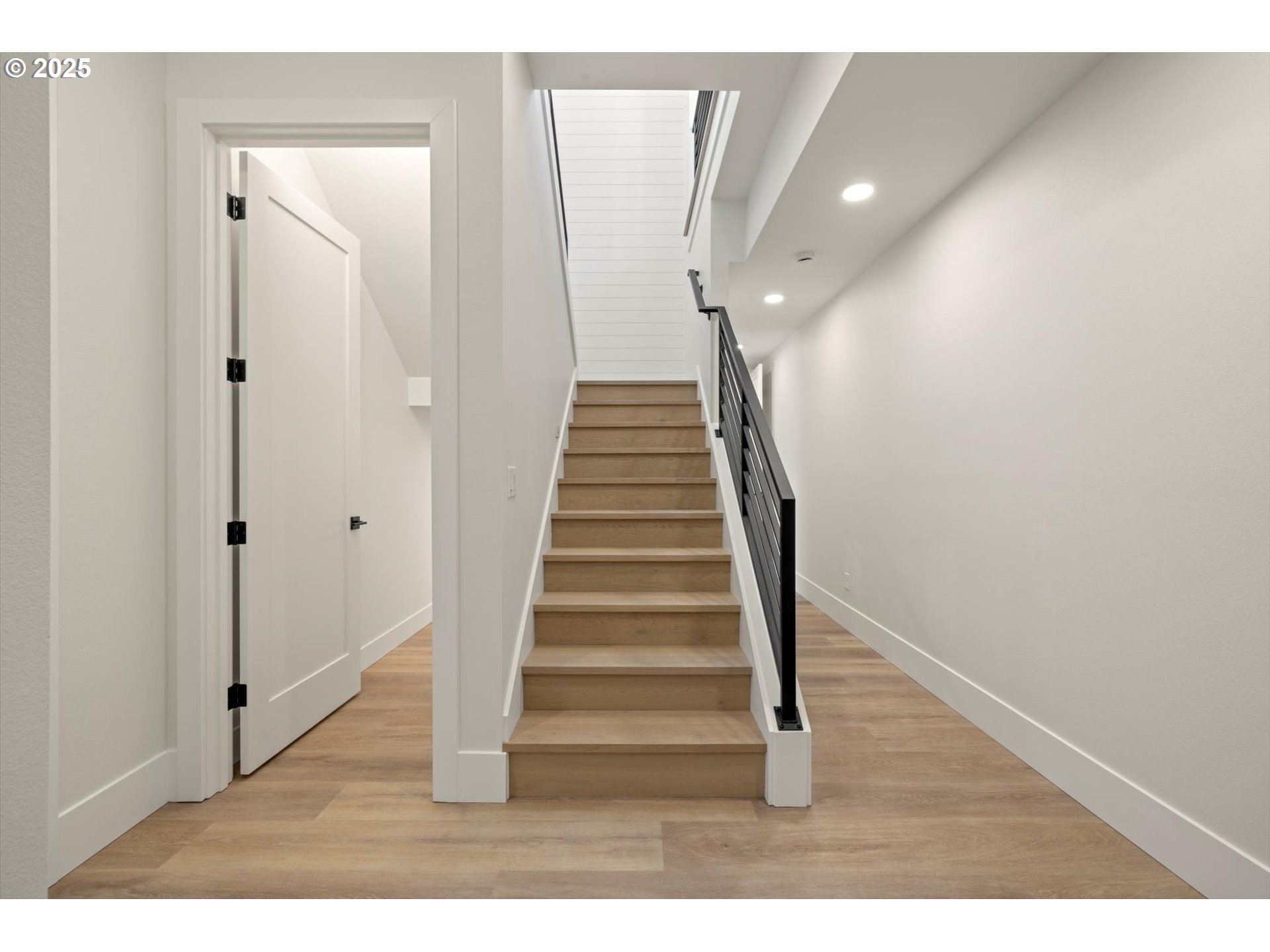 10409 NW BURKHARDT CT