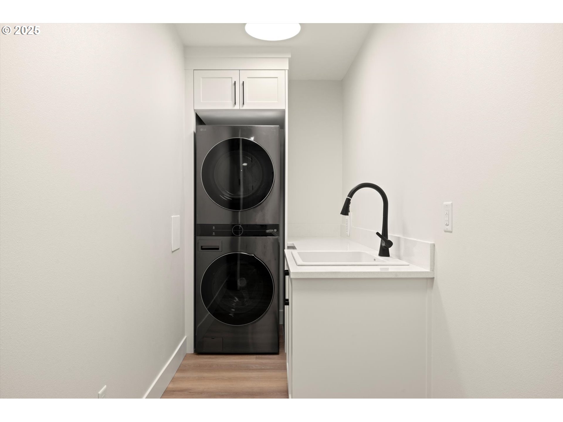 10409 NW BURKHARDT CT