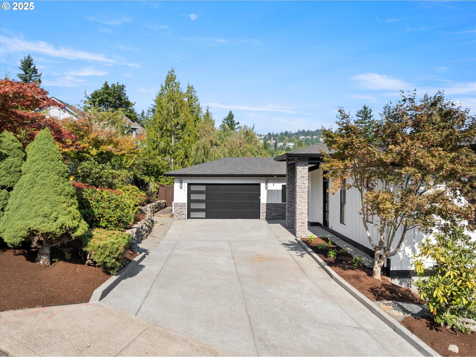 10409 NW BURKHARDT CT