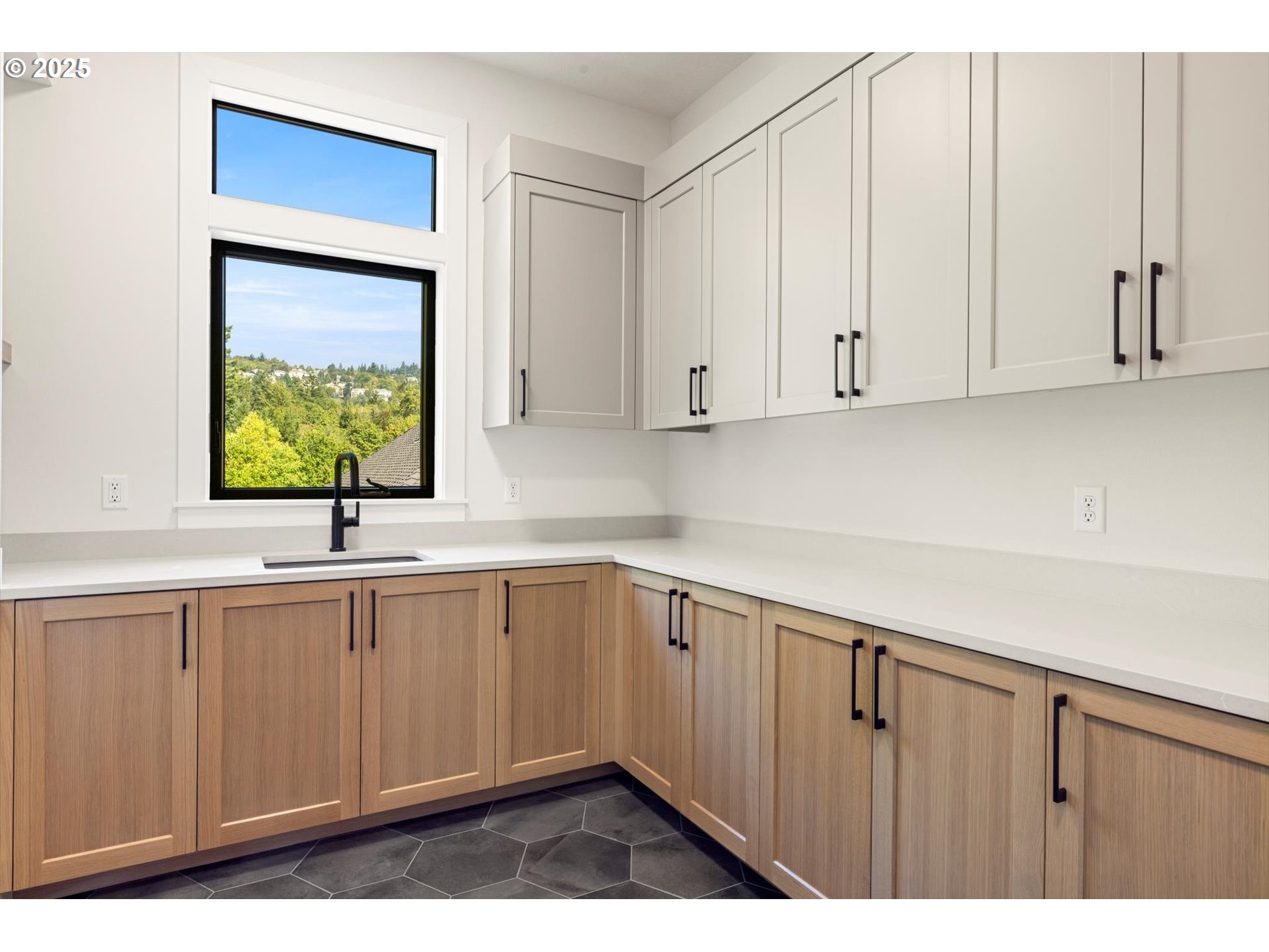 10409 NW BURKHARDT CT