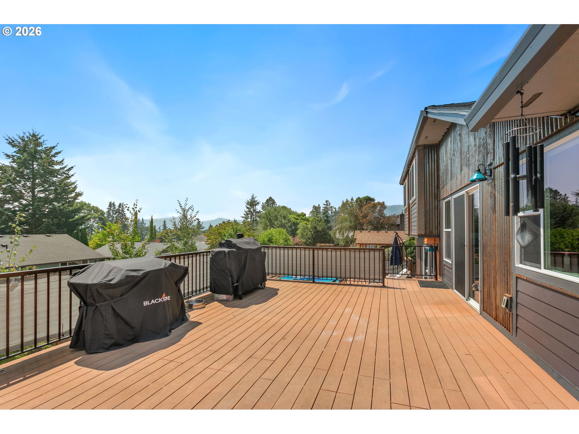 3255 VALLEY CREST WAY