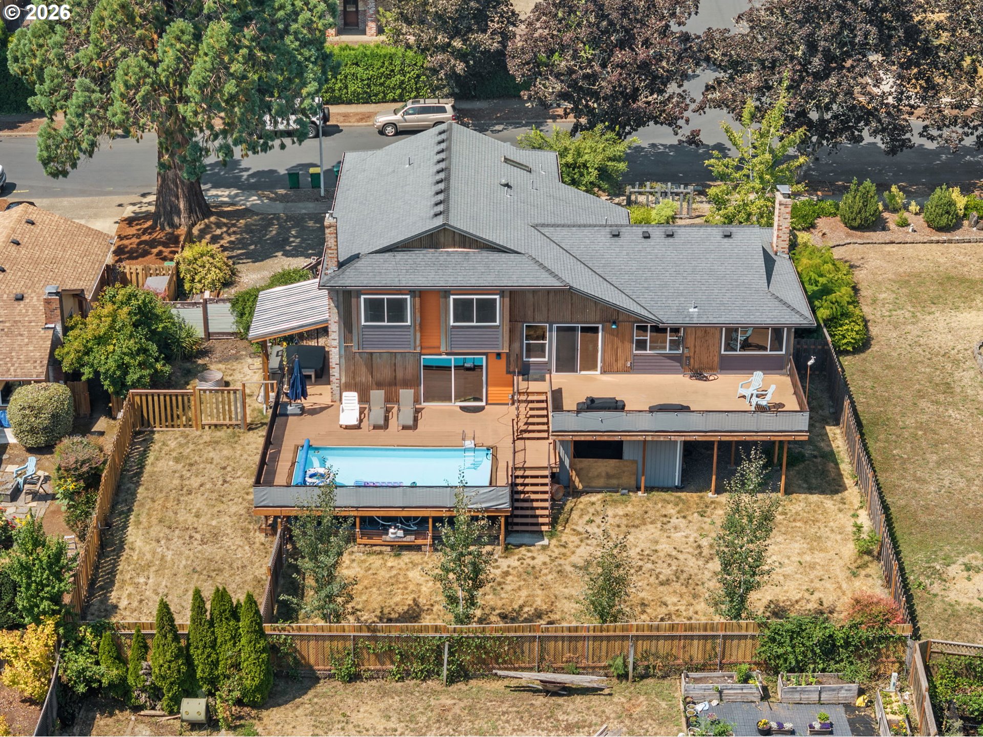 3255 VALLEY CREST WAY